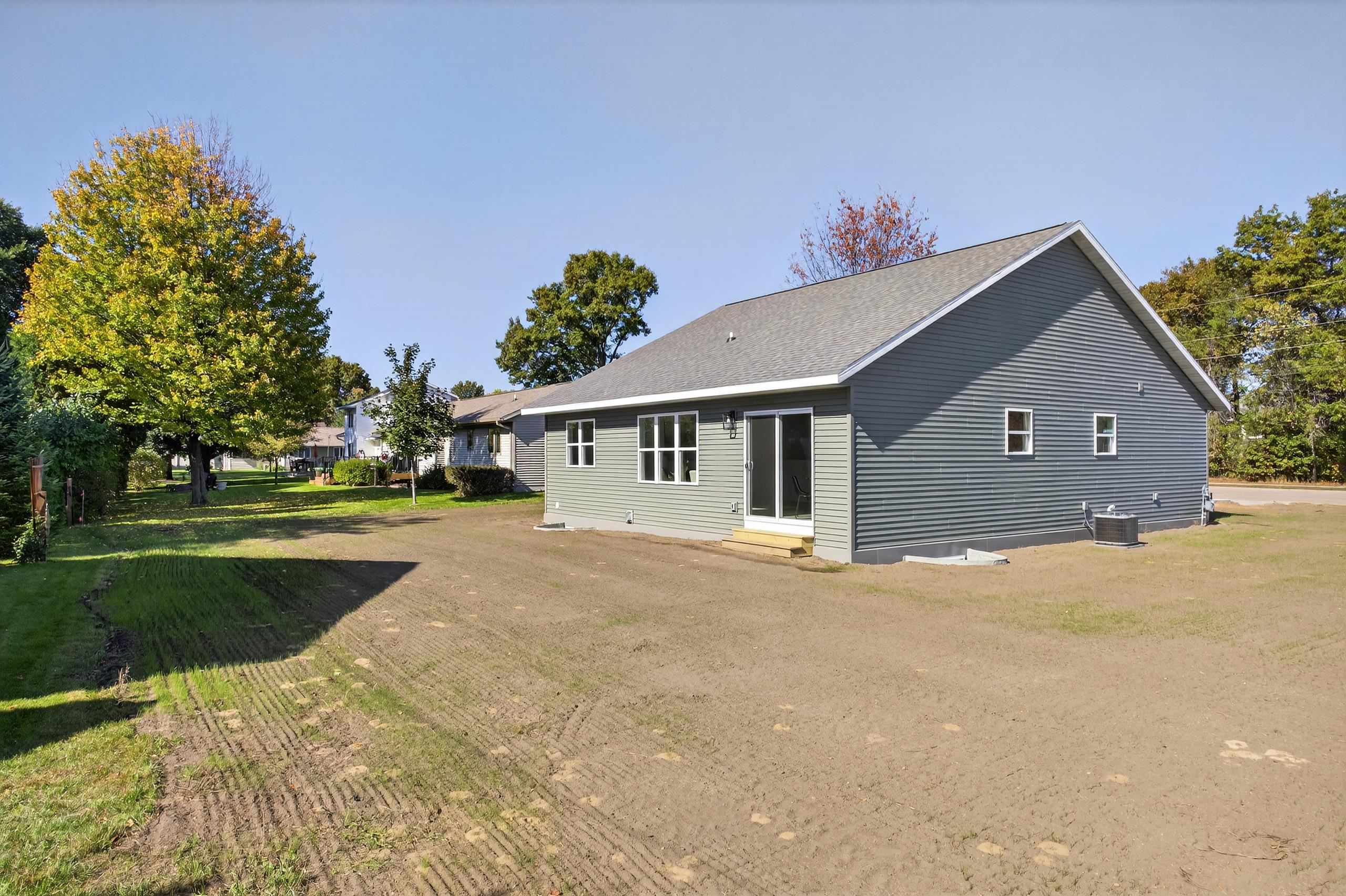 1530 HUNTINGTON AVENUE, Wisconsin Rapids, Wisconsin 54494, 2 Bedrooms Bedrooms, ,2 BathroomsBathrooms,Residential,For Sale,1530 HUNTINGTON AVENUE,22504894