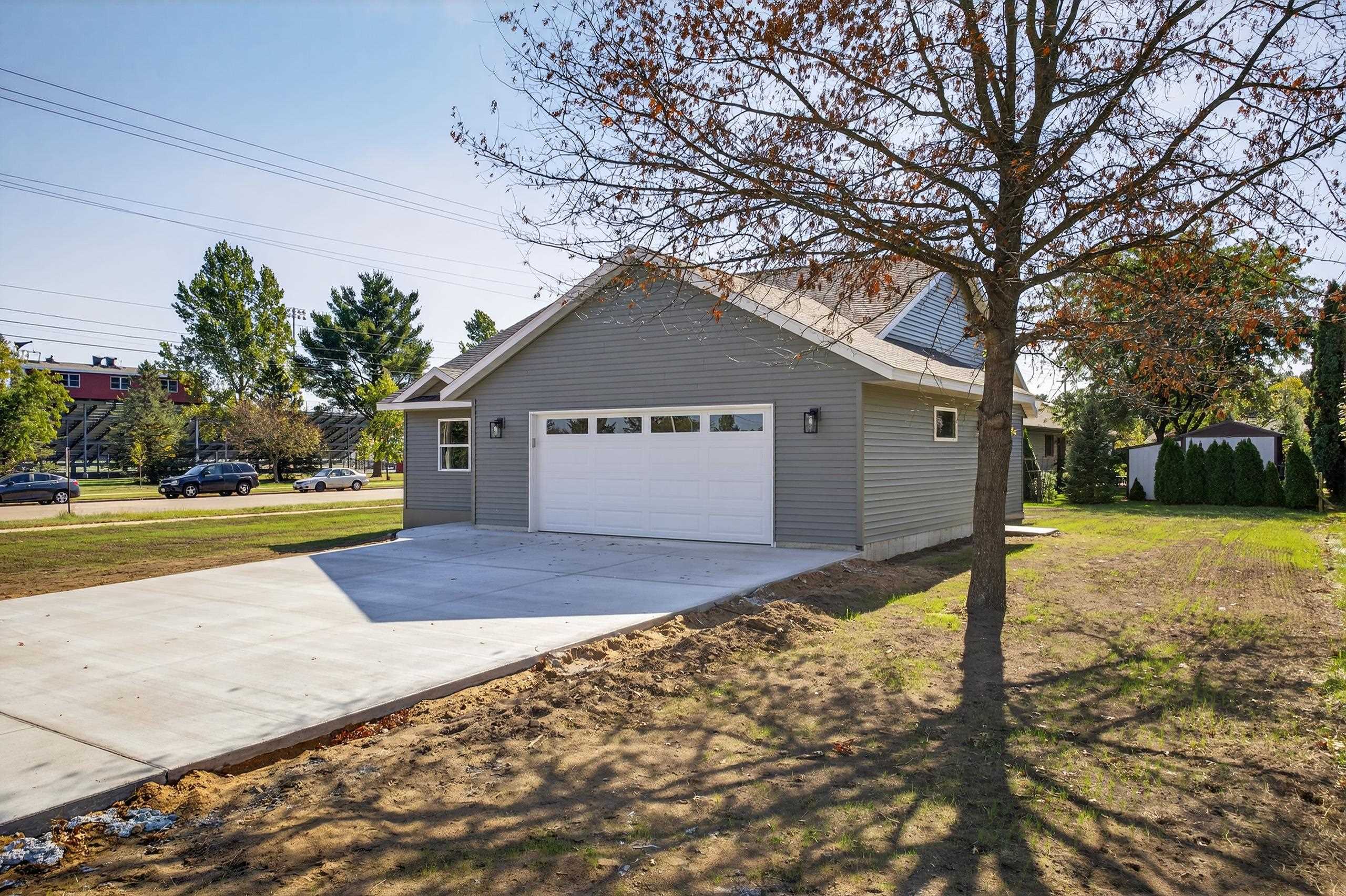 1530 HUNTINGTON AVENUE, Wisconsin Rapids, Wisconsin 54494, 2 Bedrooms Bedrooms, ,2 BathroomsBathrooms,Residential,For Sale,1530 HUNTINGTON AVENUE,22504894