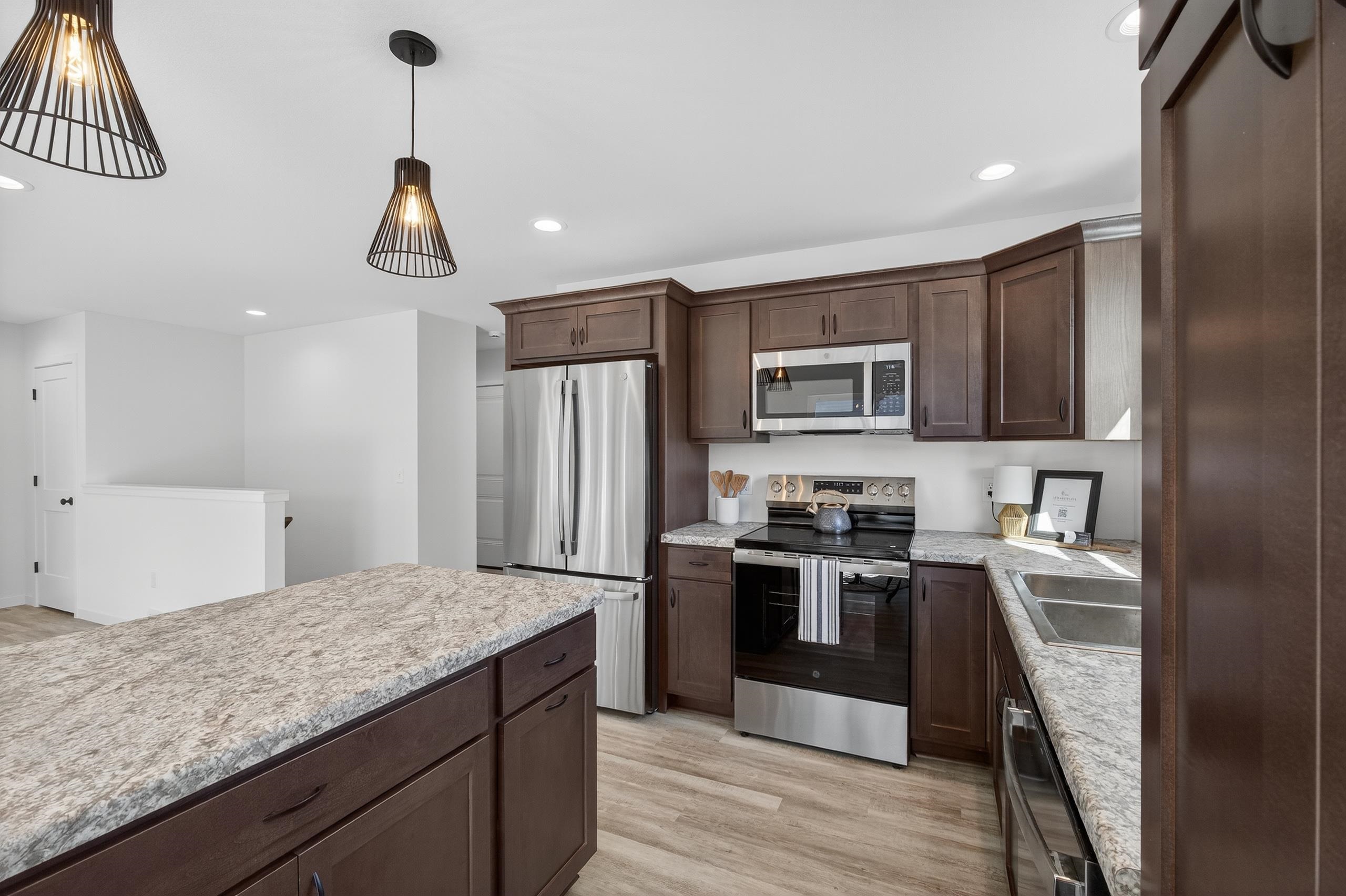 1530 HUNTINGTON AVENUE, Wisconsin Rapids, Wisconsin 54494, 2 Bedrooms Bedrooms, ,2 BathroomsBathrooms,Residential,For Sale,1530 HUNTINGTON AVENUE,22504894