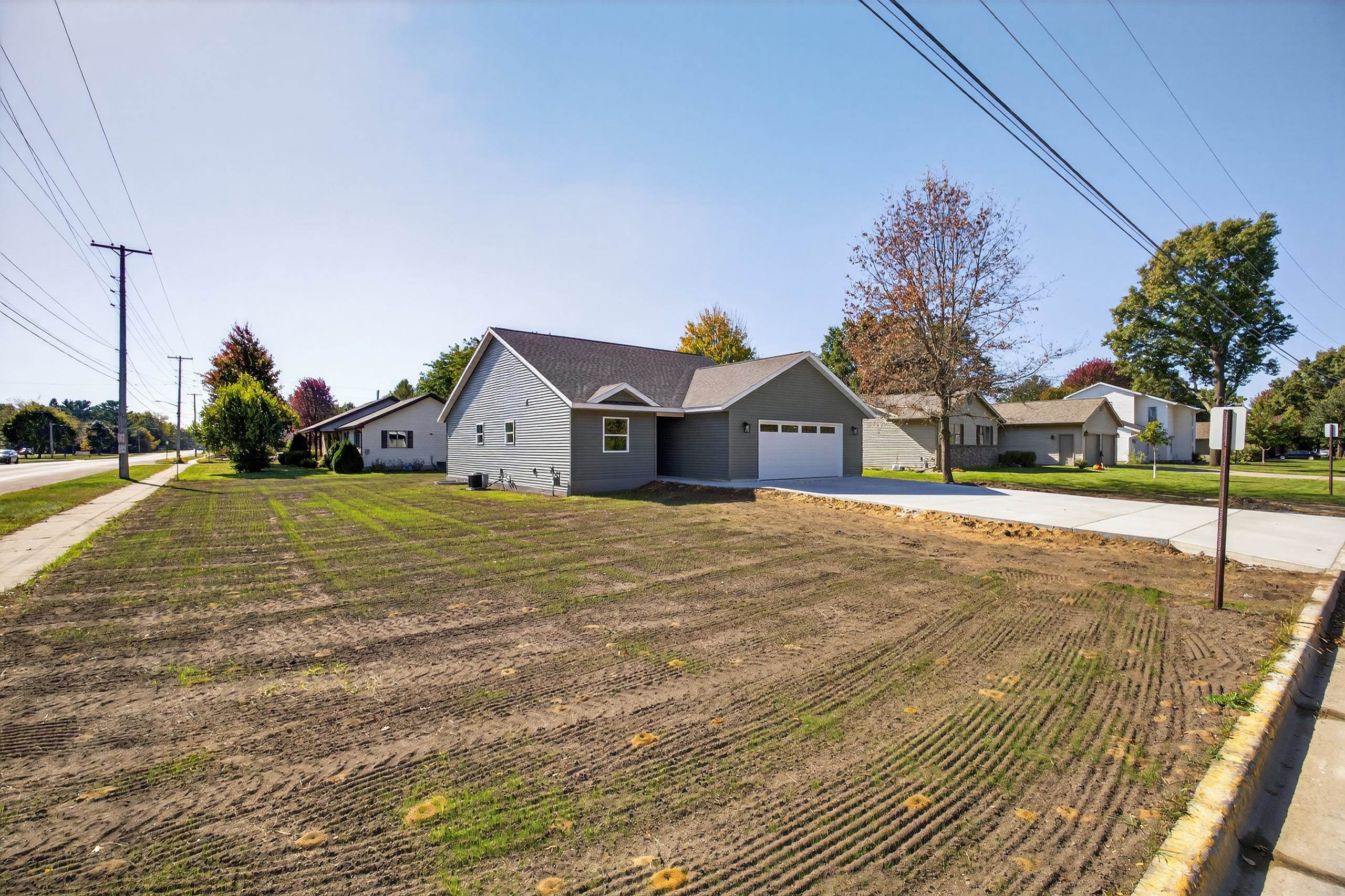 1530 HUNTINGTON AVENUE, Wisconsin Rapids, Wisconsin 54494, 2 Bedrooms Bedrooms, ,2 BathroomsBathrooms,Residential,For Sale,1530 HUNTINGTON AVENUE,22504894