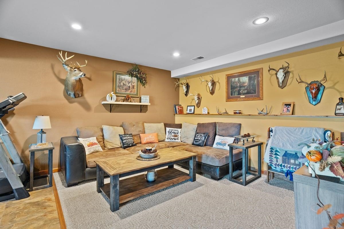 725 PLISCH STREET, Athens, Wisconsin 54411, 3 Bedrooms Bedrooms, ,2.5 BathroomsBathrooms,Multi-family,For Sale,725 PLISCH STREET,22504910