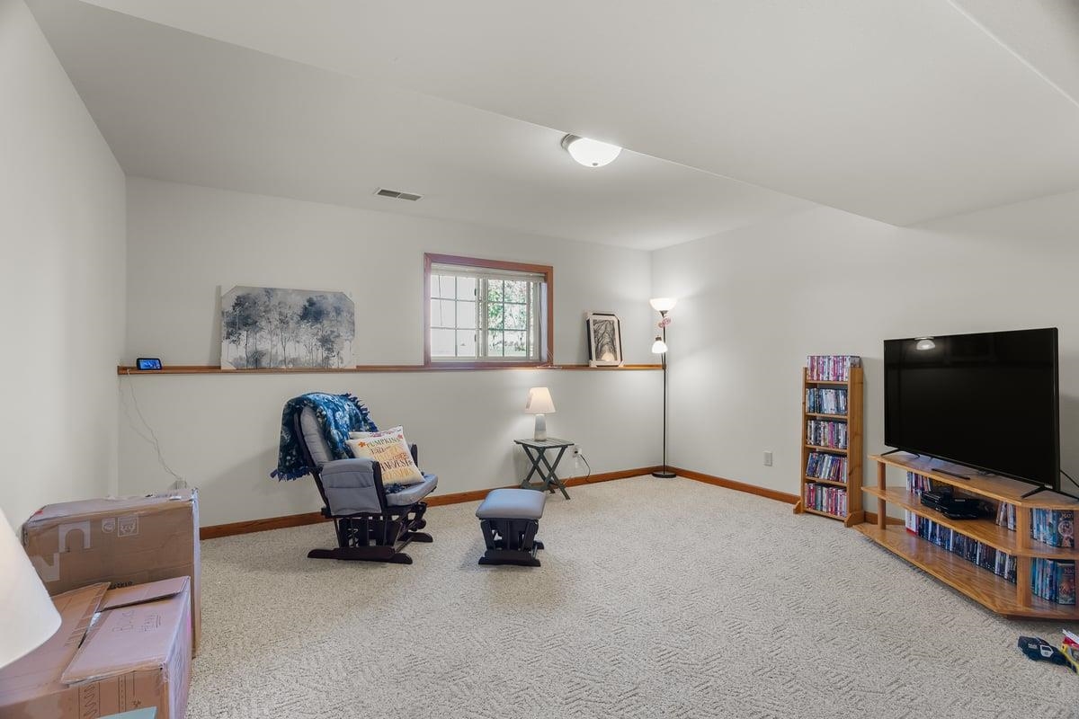 725 PLISCH STREET, Athens, Wisconsin 54411, 3 Bedrooms Bedrooms, ,2.5 BathroomsBathrooms,Multi-family,For Sale,725 PLISCH STREET,22504910