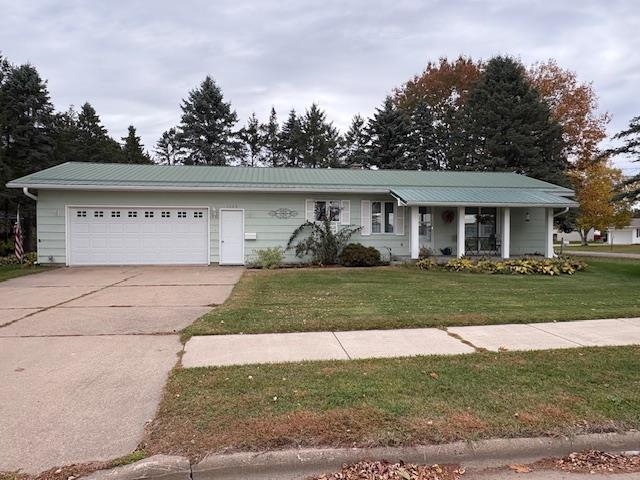 1628 10TH AVENUE, Antigo, Wisconsin 54409, 2 Bedrooms Bedrooms, ,2 BathroomsBathrooms,Residential,For Sale,1628 10TH AVENUE,22504928