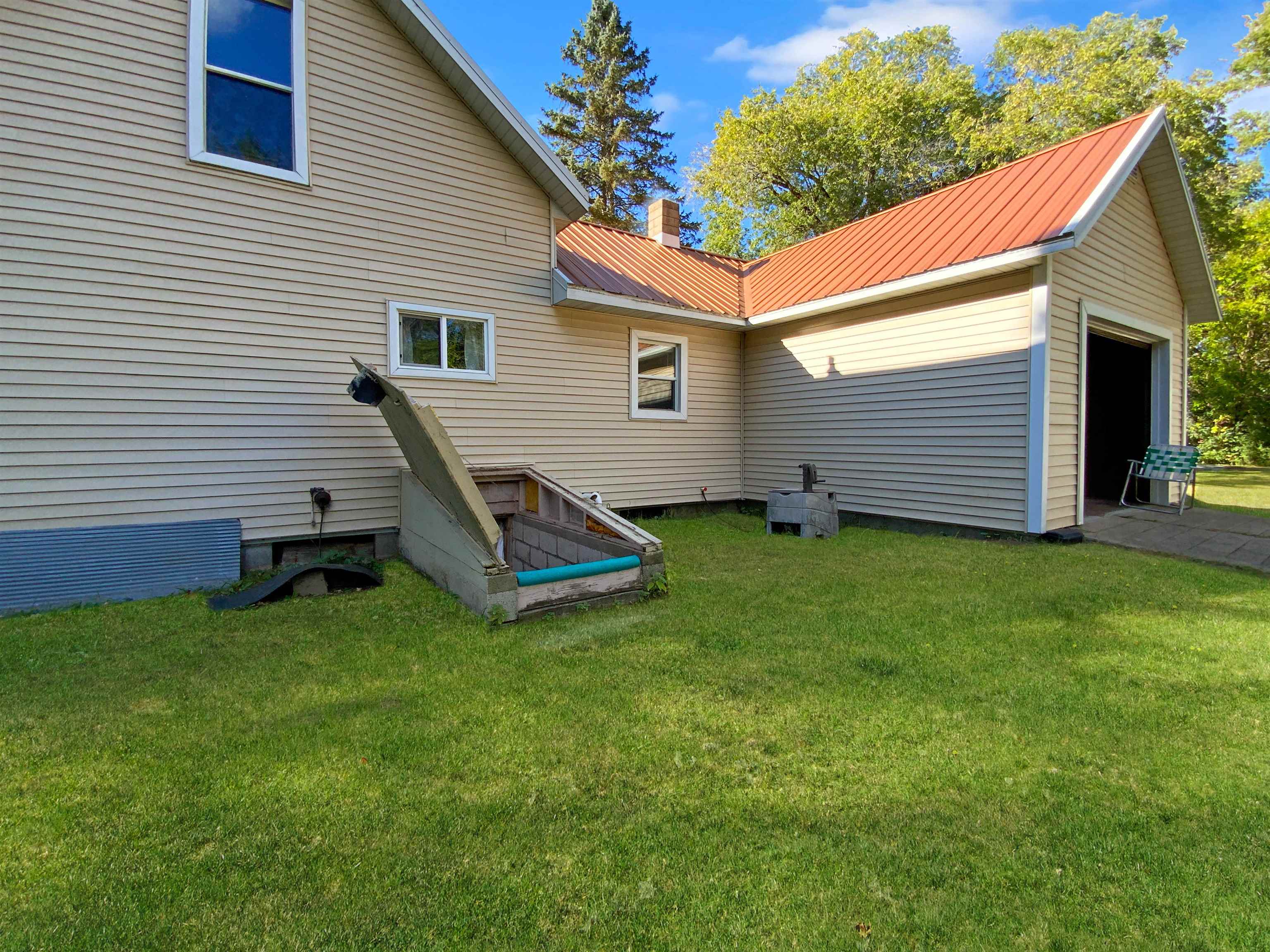 W11160 APACHE ROAD, Plainfield, Wisconsin 54966, 2 Bedrooms Bedrooms, ,1 BathroomBathrooms,Residential,For Sale,W11160 APACHE ROAD,22504947