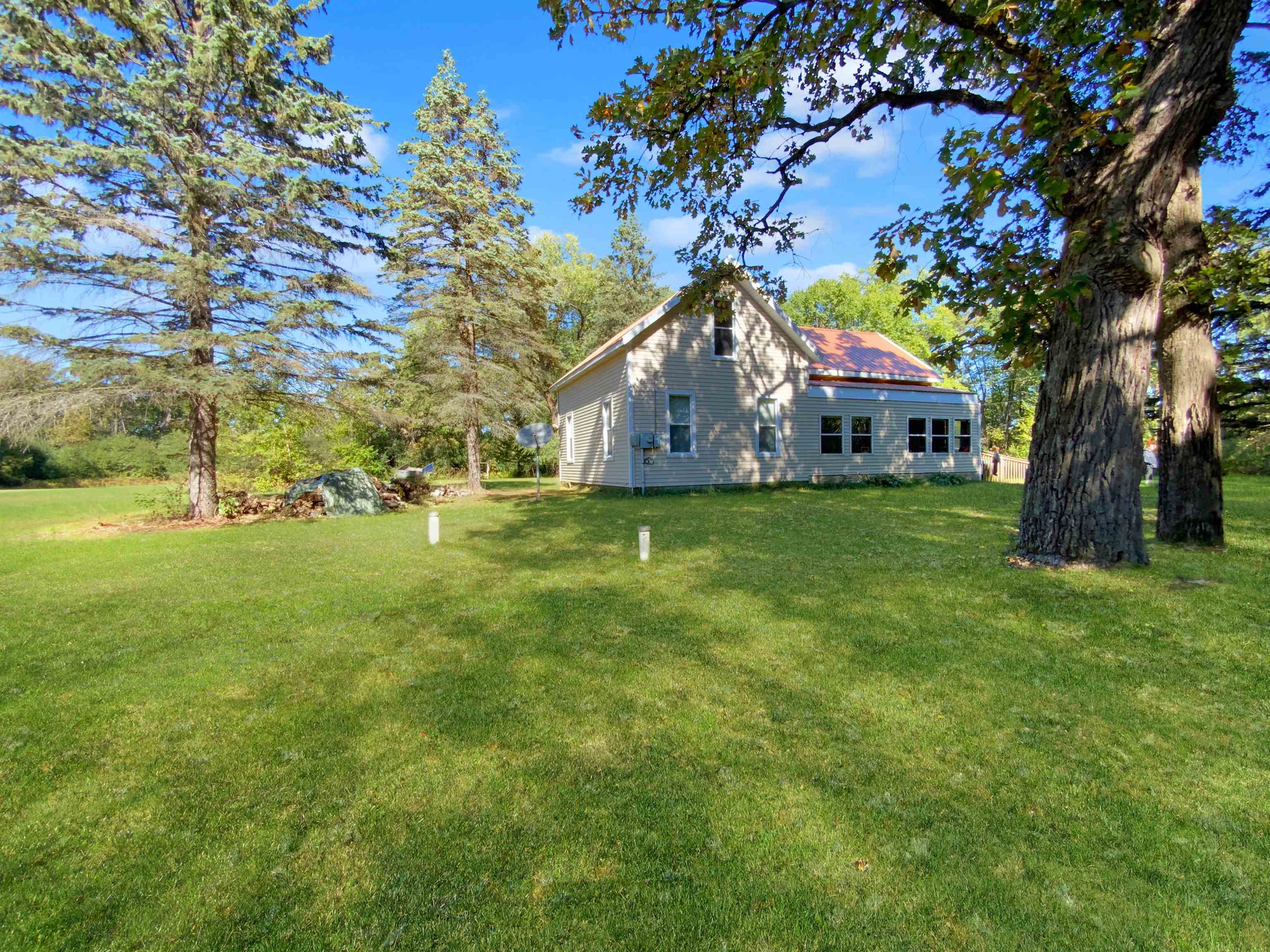 W11160 APACHE ROAD, Plainfield, Wisconsin 54966, 2 Bedrooms Bedrooms, ,1 BathroomBathrooms,Residential,For Sale,W11160 APACHE ROAD,22504947