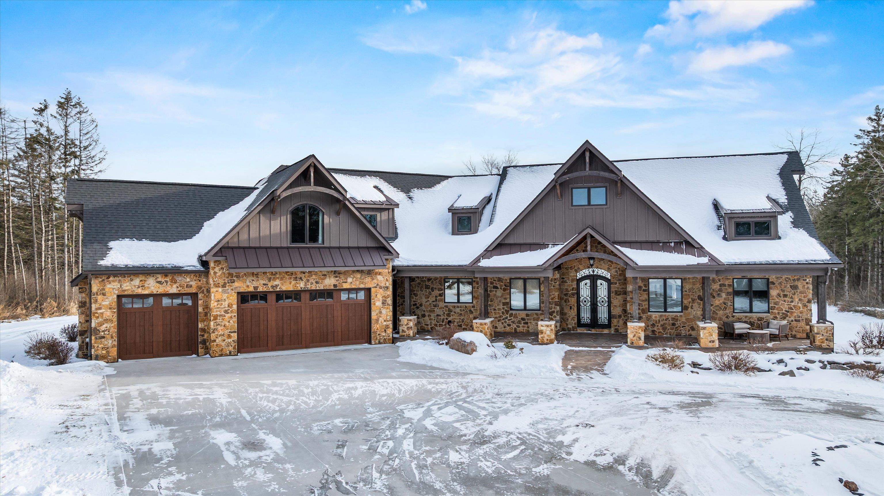 10778 LINCOLN AVENUE, Marshfield, Wisconsin 54449, 4 Bedrooms Bedrooms, ,4 BathroomsBathrooms,Residential,For Sale,10778 LINCOLN AVENUE,22504955