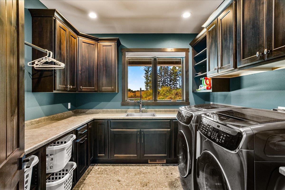 10778 LINCOLN AVENUE, Marshfield, Wisconsin 54449, 4 Bedrooms Bedrooms, ,4 BathroomsBathrooms,Residential,For Sale,10778 LINCOLN AVENUE,22504955