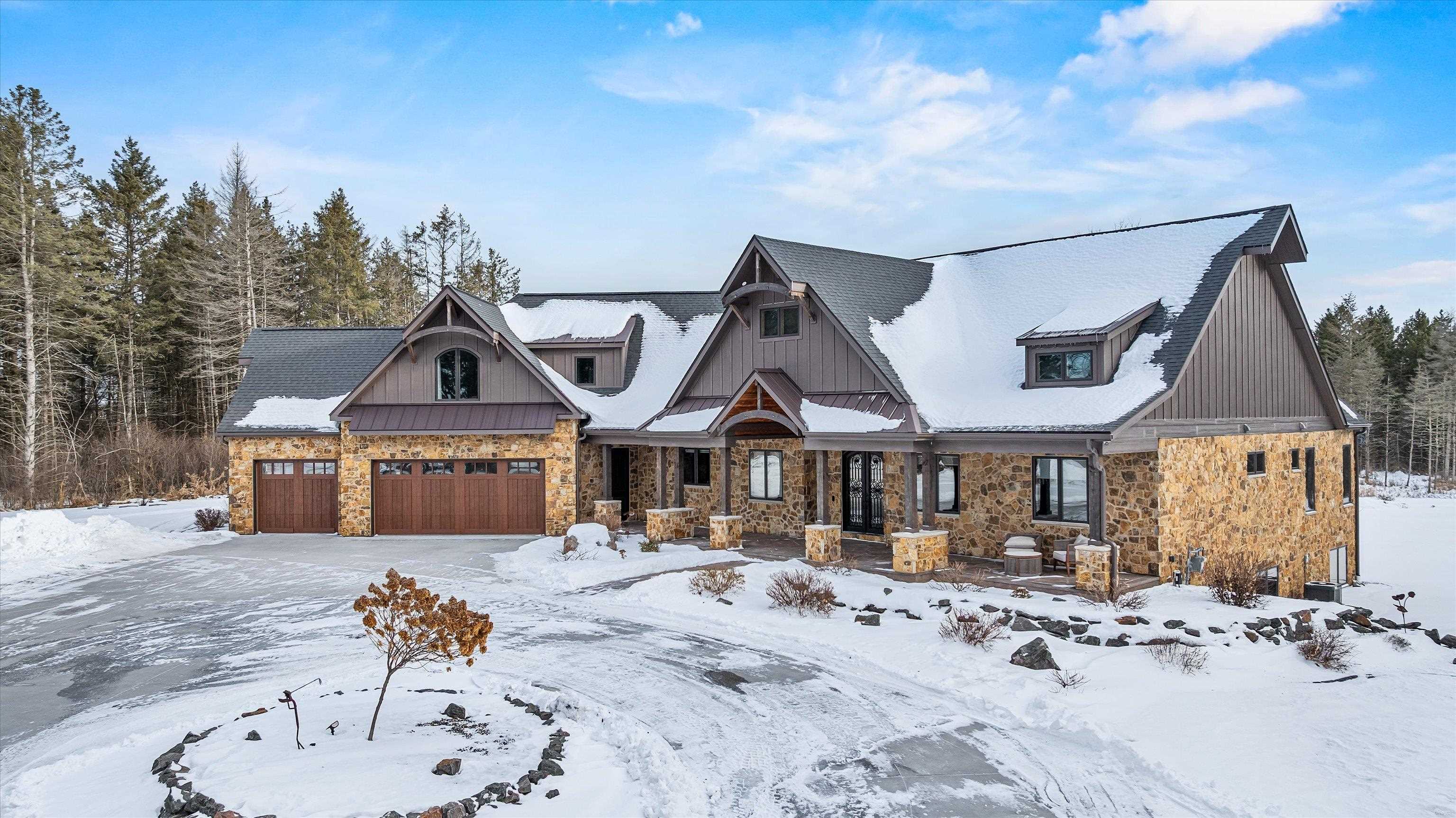 10778 LINCOLN AVENUE, Marshfield, Wisconsin 54449, 4 Bedrooms Bedrooms, ,4 BathroomsBathrooms,Residential,For Sale,10778 LINCOLN AVENUE,22504955