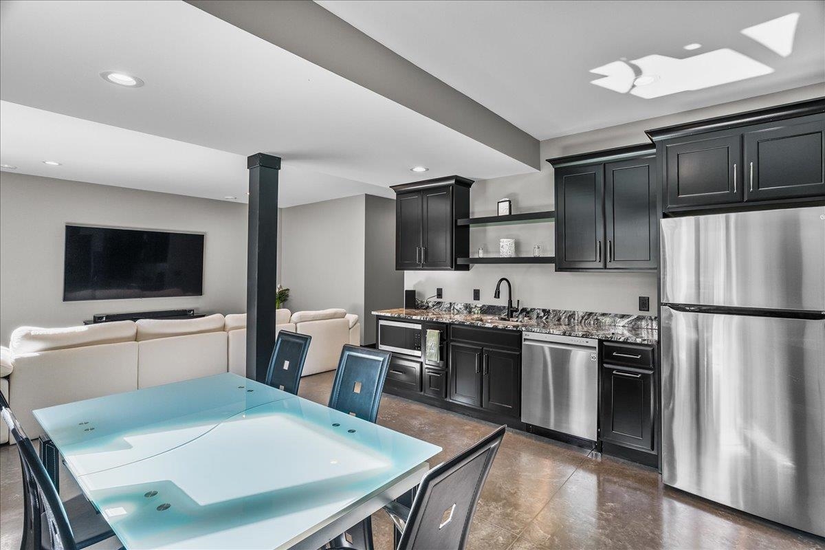 10778 LINCOLN AVENUE, Marshfield, Wisconsin 54449, 4 Bedrooms Bedrooms, ,4 BathroomsBathrooms,Residential,For Sale,10778 LINCOLN AVENUE,22504955