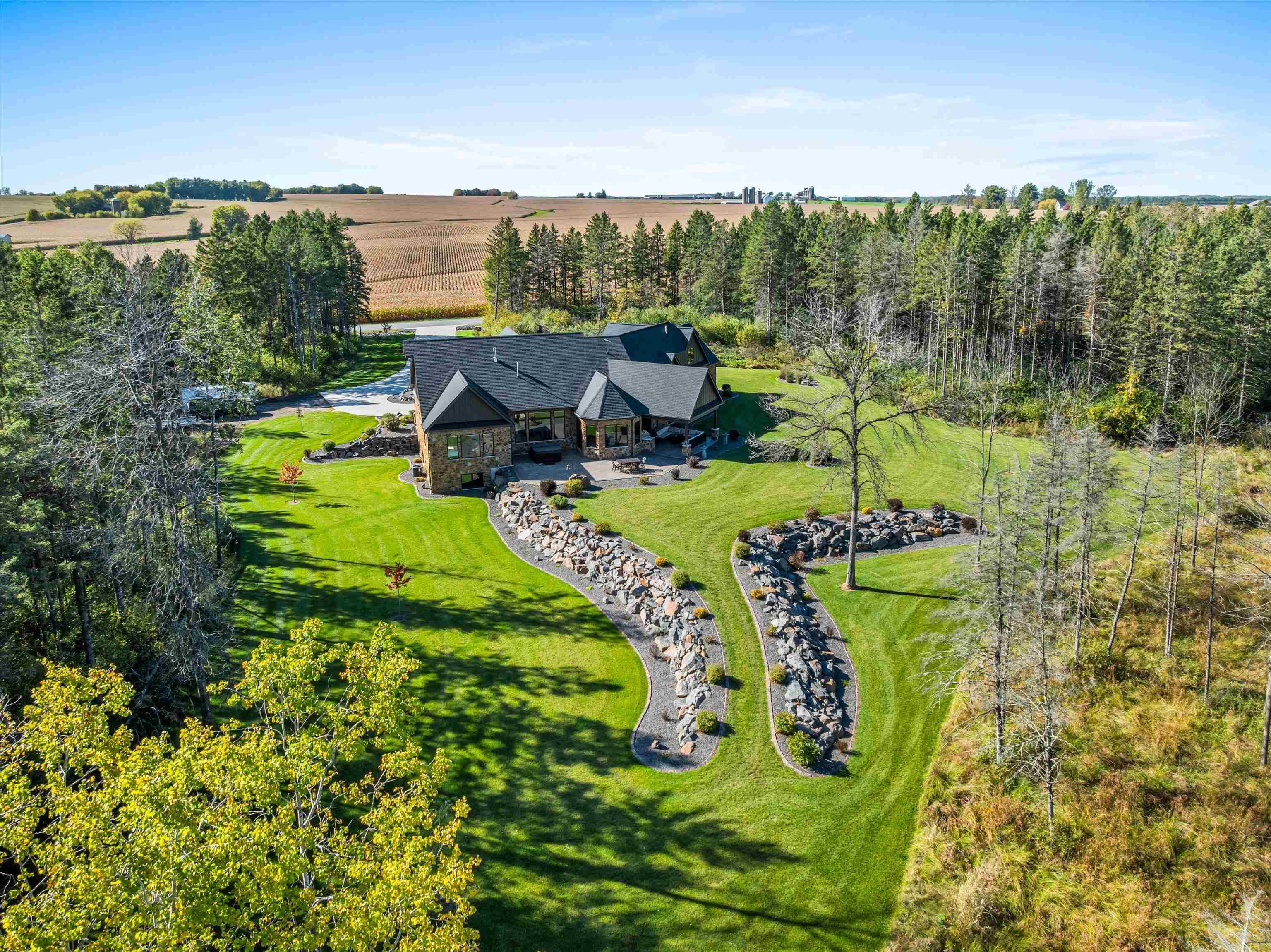 10778 LINCOLN AVENUE, Marshfield, Wisconsin 54449, 4 Bedrooms Bedrooms, ,4 BathroomsBathrooms,Residential,For Sale,10778 LINCOLN AVENUE,22504955