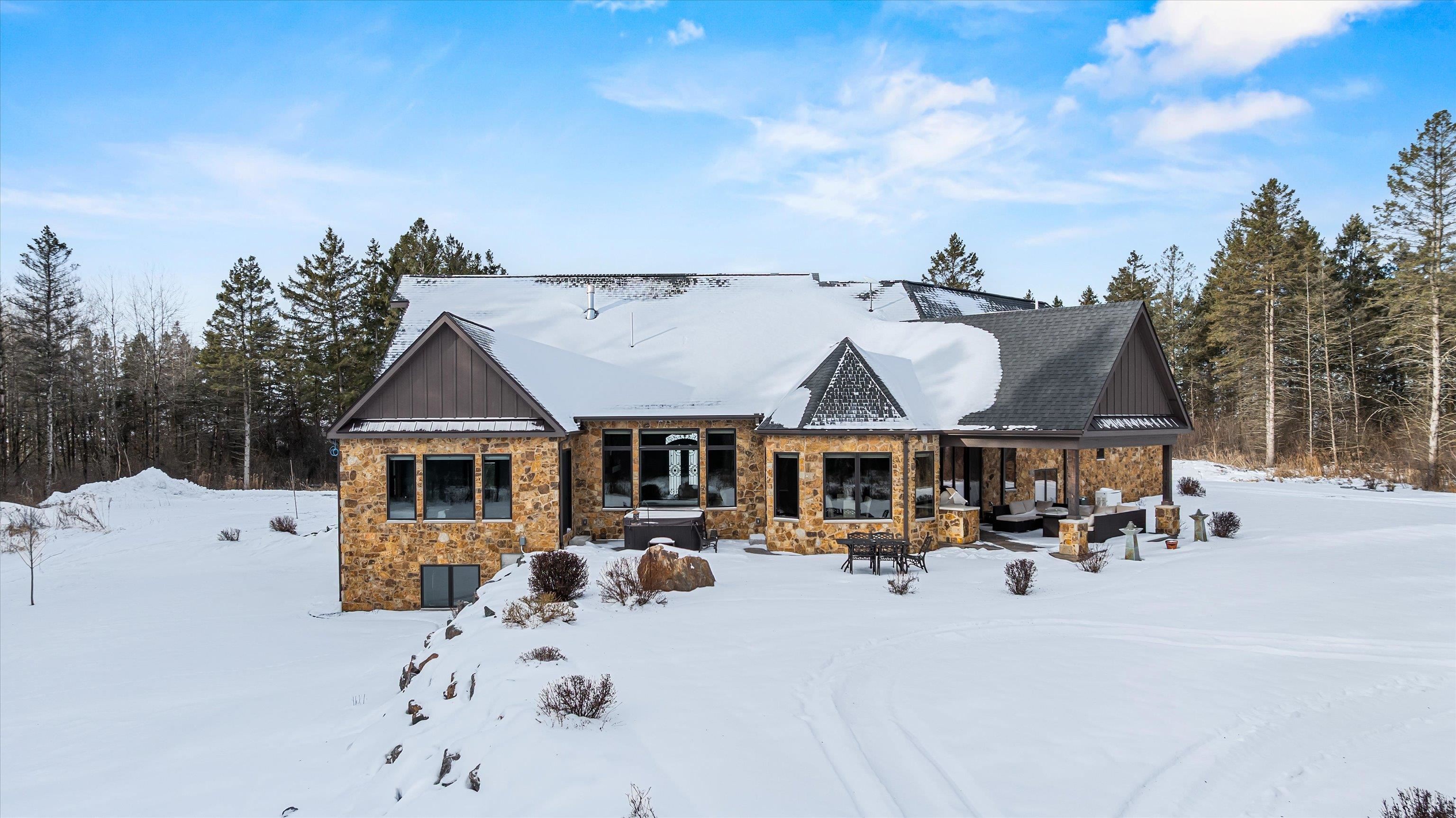 10778 LINCOLN AVENUE, Marshfield, Wisconsin 54449, 4 Bedrooms Bedrooms, ,4 BathroomsBathrooms,Residential,For Sale,10778 LINCOLN AVENUE,22504955