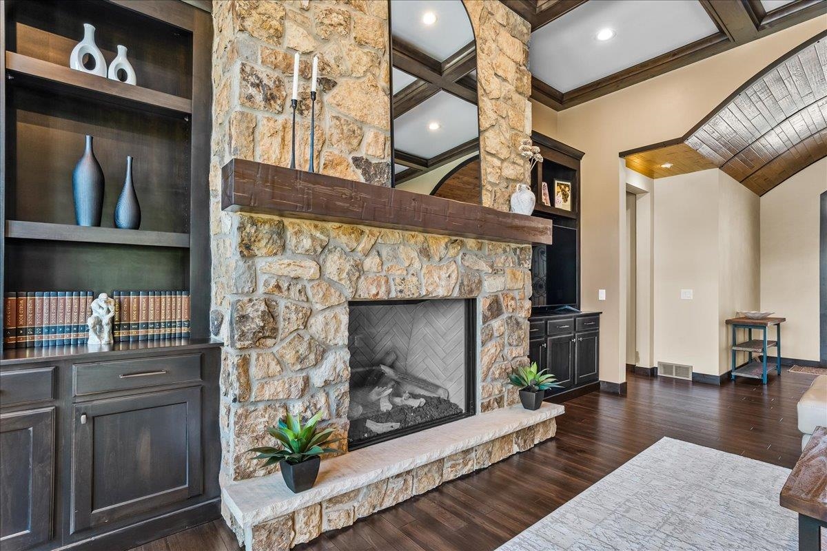 10778 LINCOLN AVENUE, Marshfield, Wisconsin 54449, 4 Bedrooms Bedrooms, ,4 BathroomsBathrooms,Residential,For Sale,10778 LINCOLN AVENUE,22504955