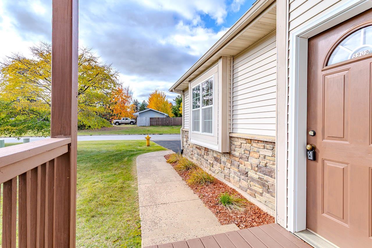 5909 RYAN STREET, Weston, Wisconsin 54476, 3 Bedrooms Bedrooms, ,2 BathroomsBathrooms,Residential,For Sale,5909 RYAN STREET,22504964