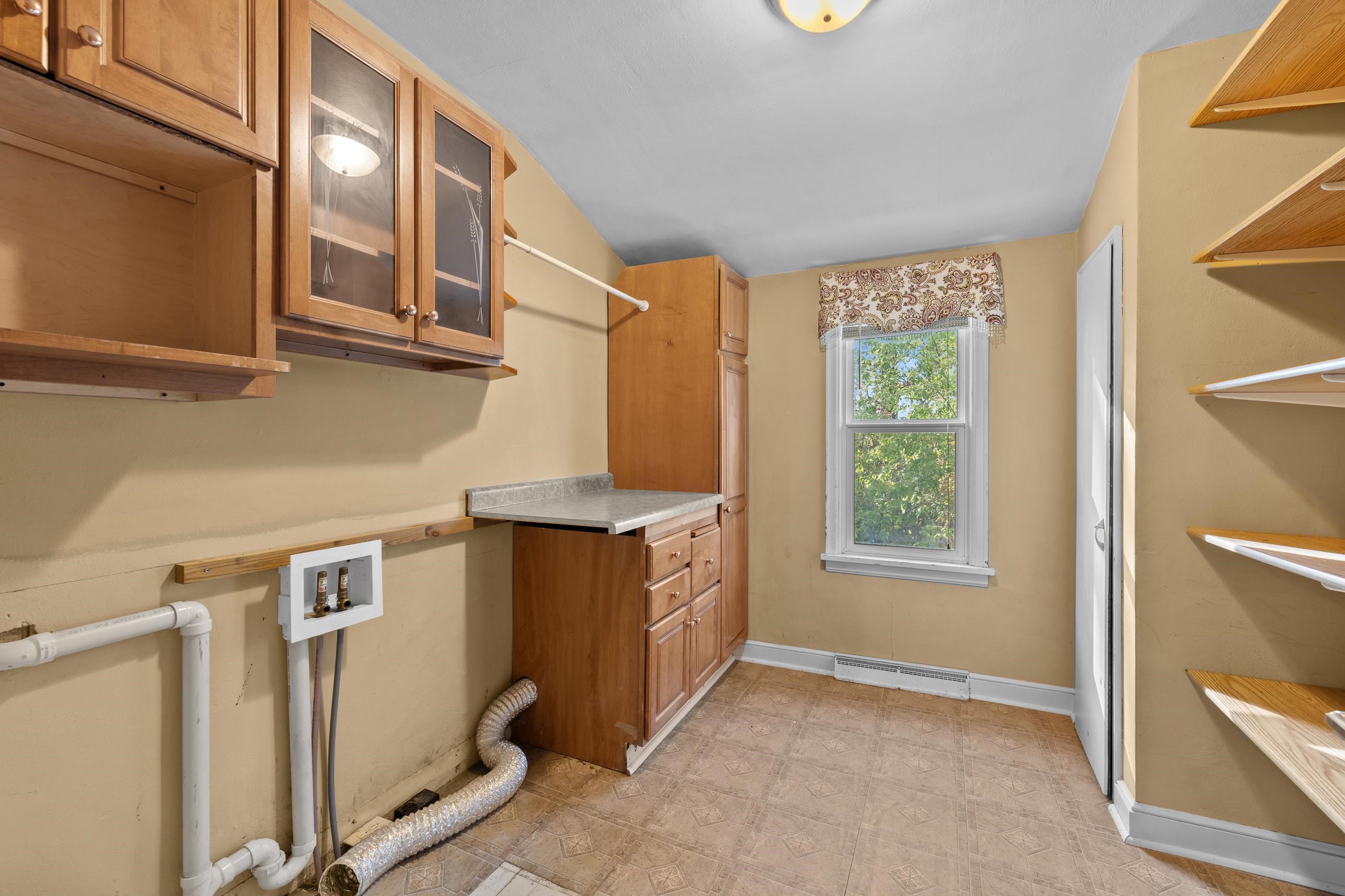 10145 WASHINGTON AVENUE, Marshfield, Wisconsin 54449, 4 Bedrooms Bedrooms, ,4 BathroomsBathrooms,Residential,For Sale,10145 WASHINGTON AVENUE,22505008