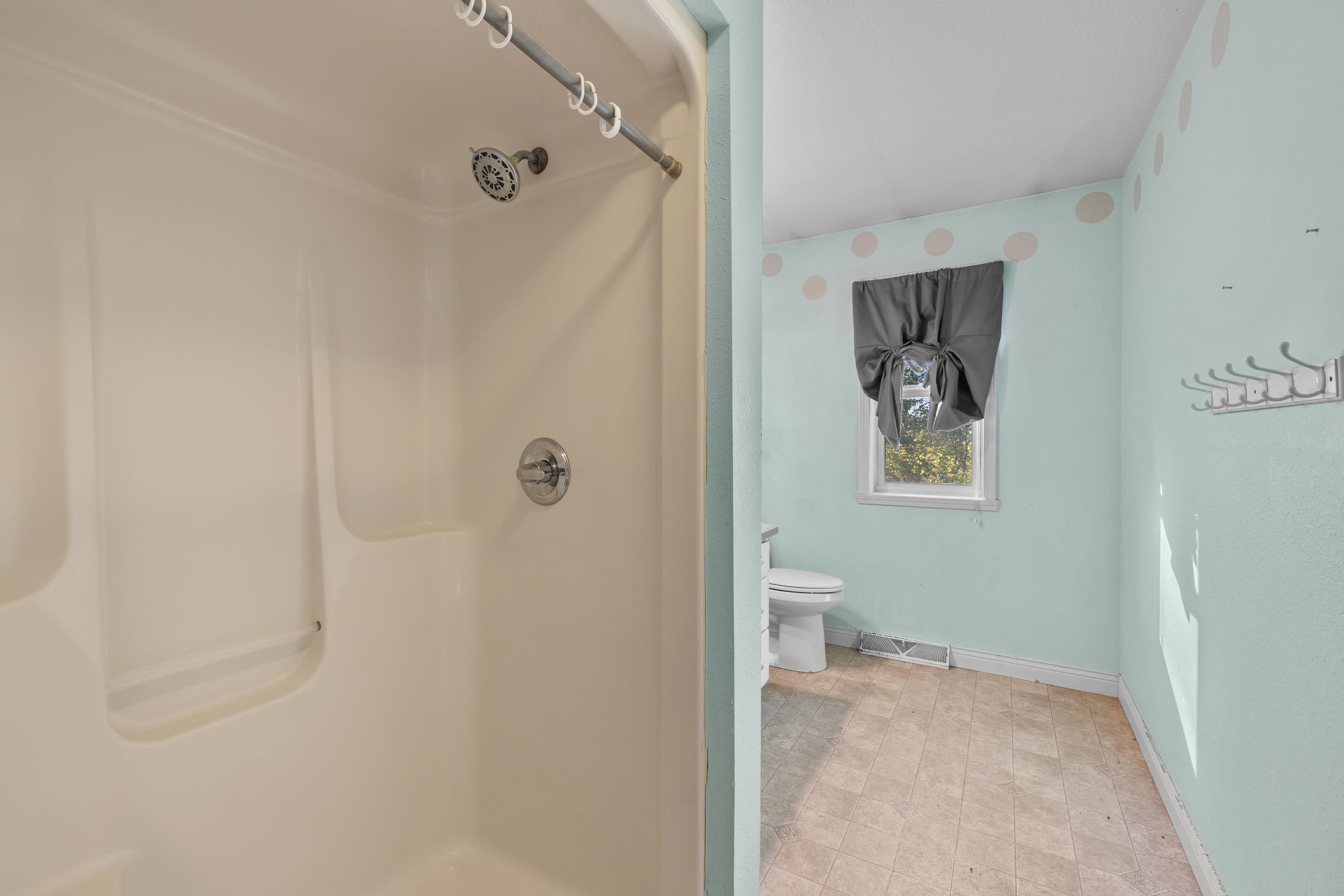 10145 WASHINGTON AVENUE, Marshfield, Wisconsin 54449, 4 Bedrooms Bedrooms, ,4 BathroomsBathrooms,Residential,For Sale,10145 WASHINGTON AVENUE,22505008