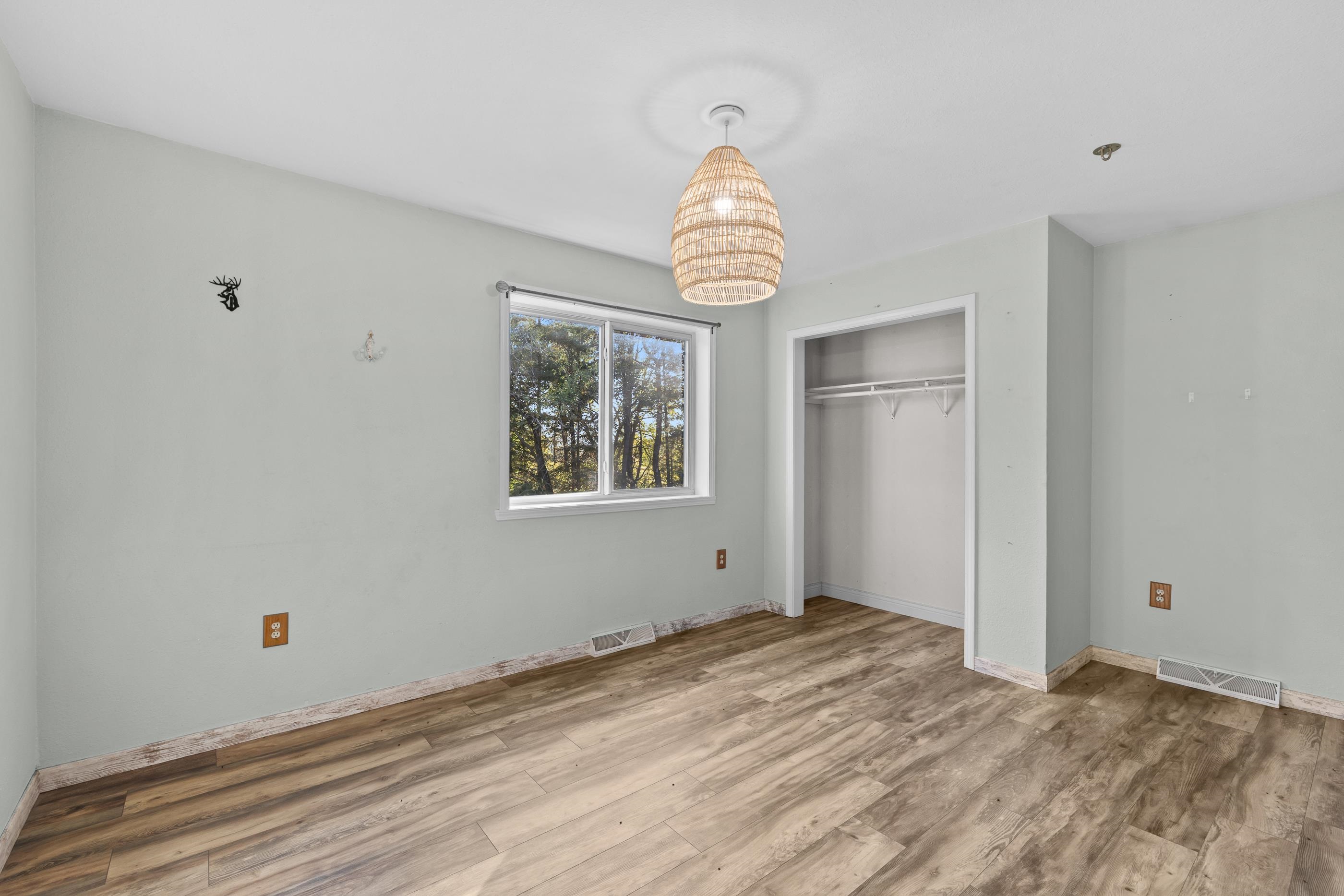 10145 WASHINGTON AVENUE, Marshfield, Wisconsin 54449, 4 Bedrooms Bedrooms, ,4 BathroomsBathrooms,Residential,For Sale,10145 WASHINGTON AVENUE,22505008