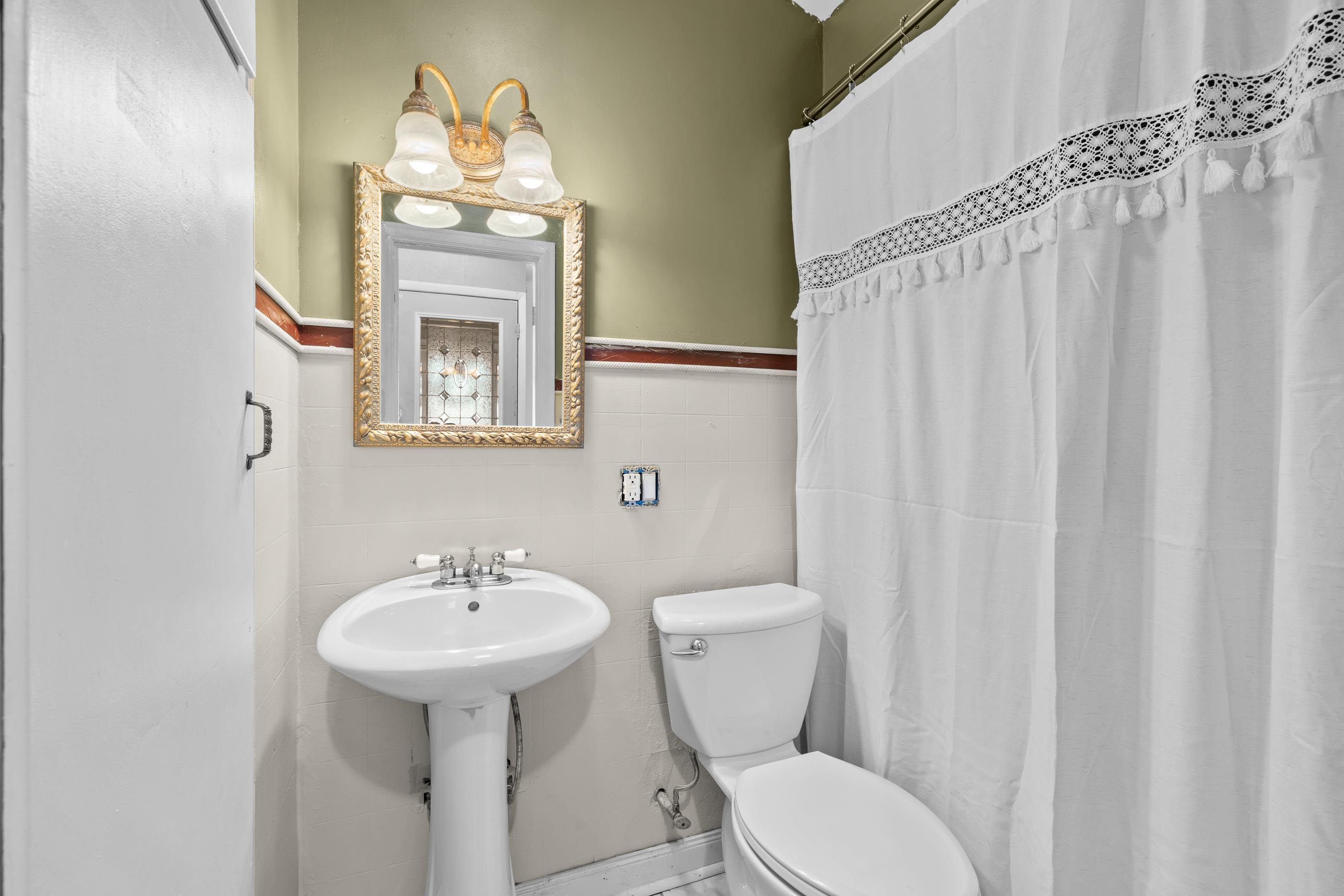 10145 WASHINGTON AVENUE, Marshfield, Wisconsin 54449, 4 Bedrooms Bedrooms, ,4 BathroomsBathrooms,Residential,For Sale,10145 WASHINGTON AVENUE,22505008