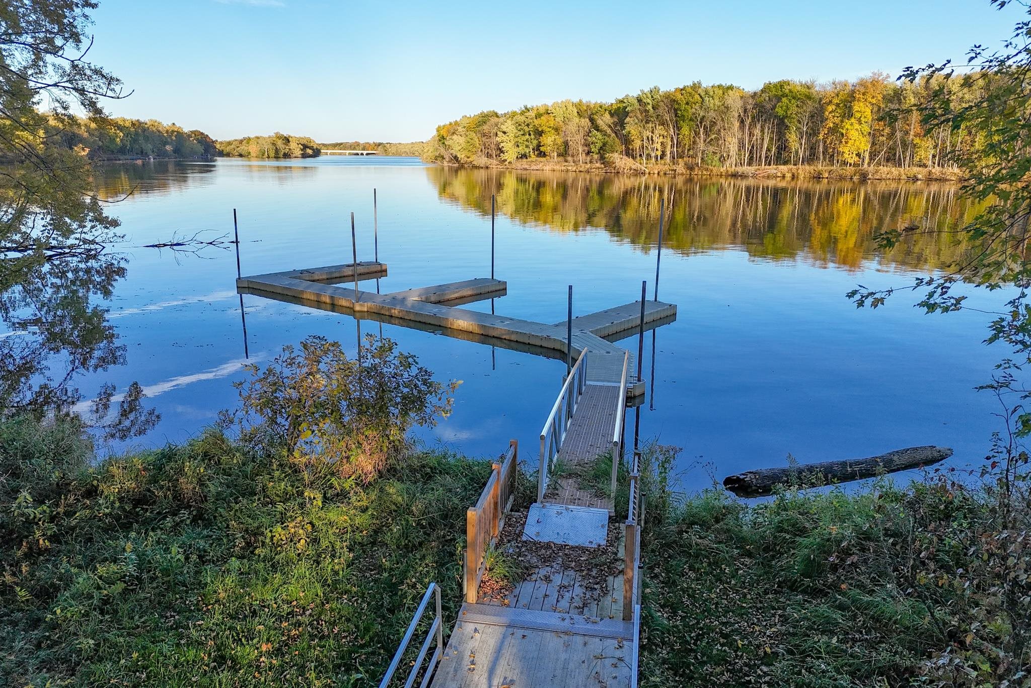 2100 PENINSULA PLACE, Junction City, Wisconsin 54443, ,Land,For Sale,2100 PENINSULA PLACE,22505011