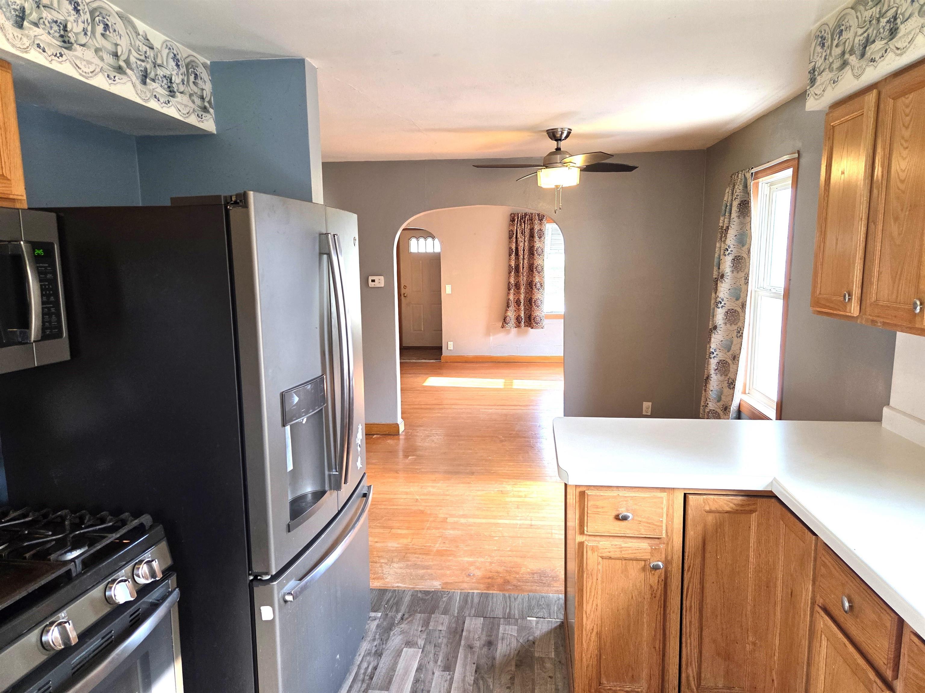 604 N CHESTNUT AVENUE, Marshfield, Wisconsin 54449, 4 Bedrooms Bedrooms, ,2 BathroomsBathrooms,Residential,For Sale,604 N CHESTNUT AVENUE,22505028