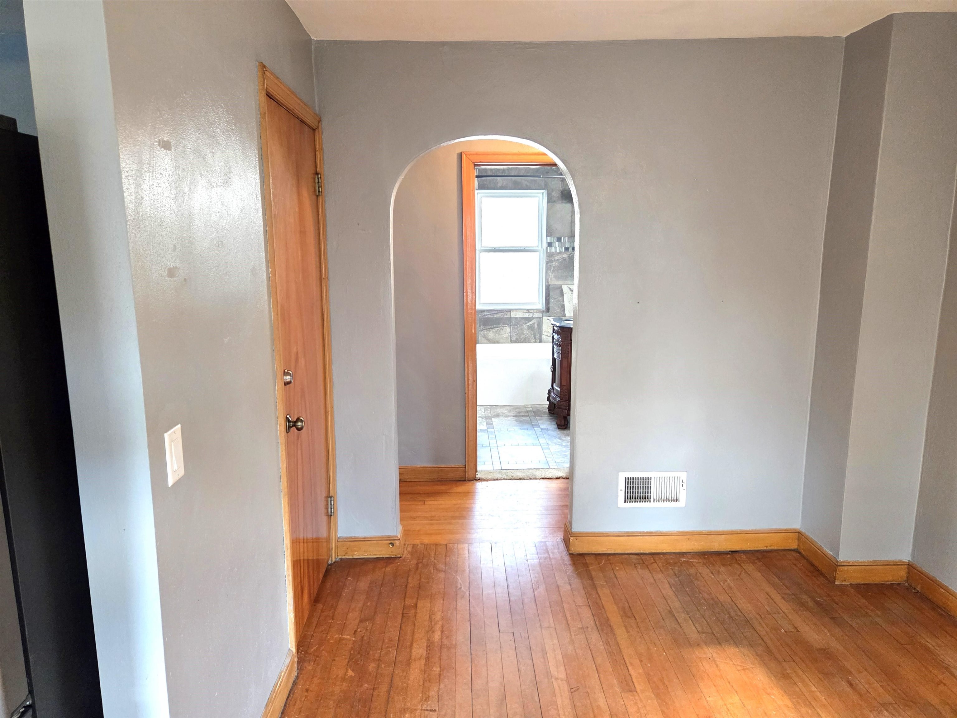 604 N CHESTNUT AVENUE, Marshfield, Wisconsin 54449, 4 Bedrooms Bedrooms, ,2 BathroomsBathrooms,Residential,For Sale,604 N CHESTNUT AVENUE,22505028