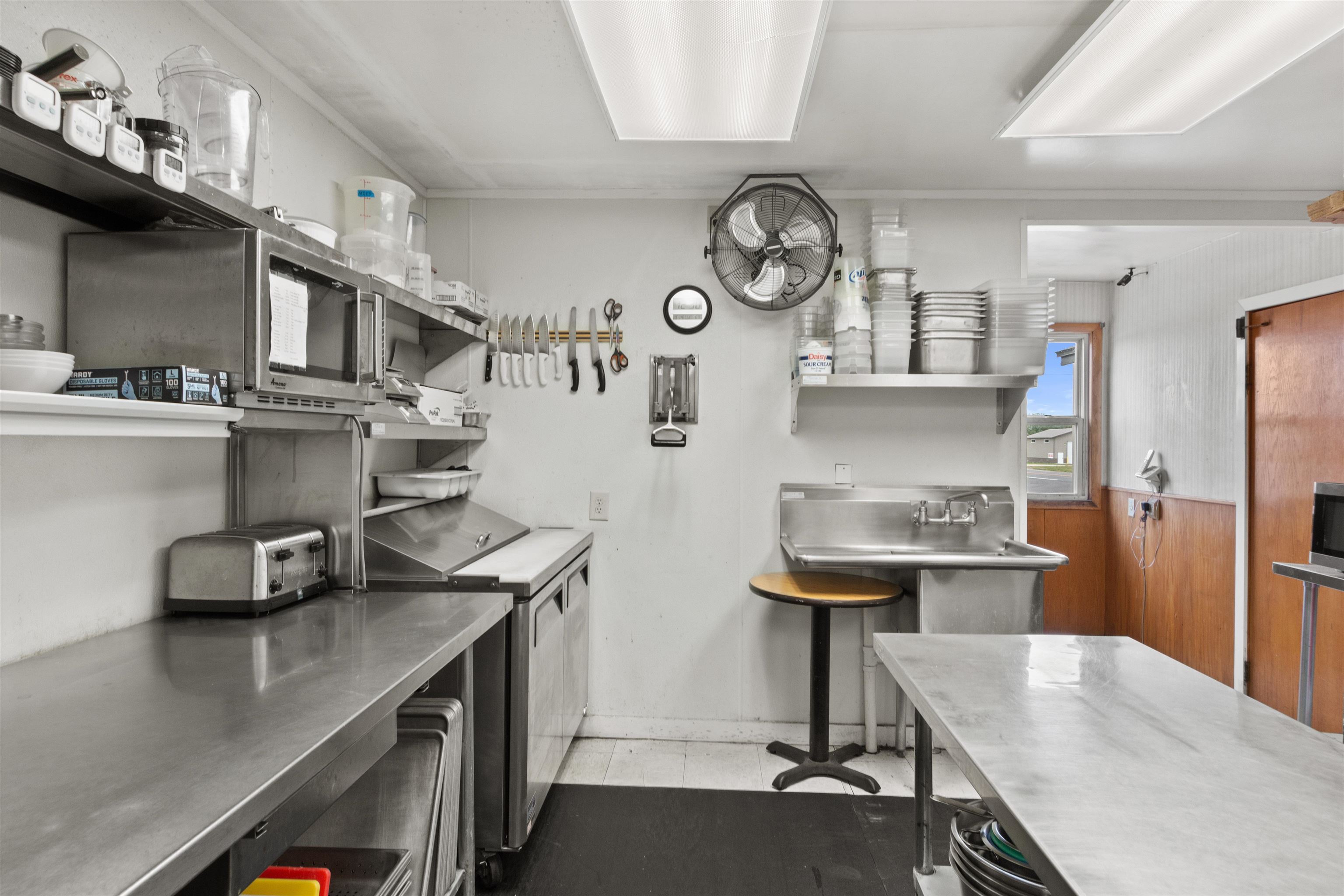 6805 STATE HIGHWAY 66, Custer, Wisconsin 54423, ,Commercial/industrial,For Sale,6805 STATE HIGHWAY 66,22505030