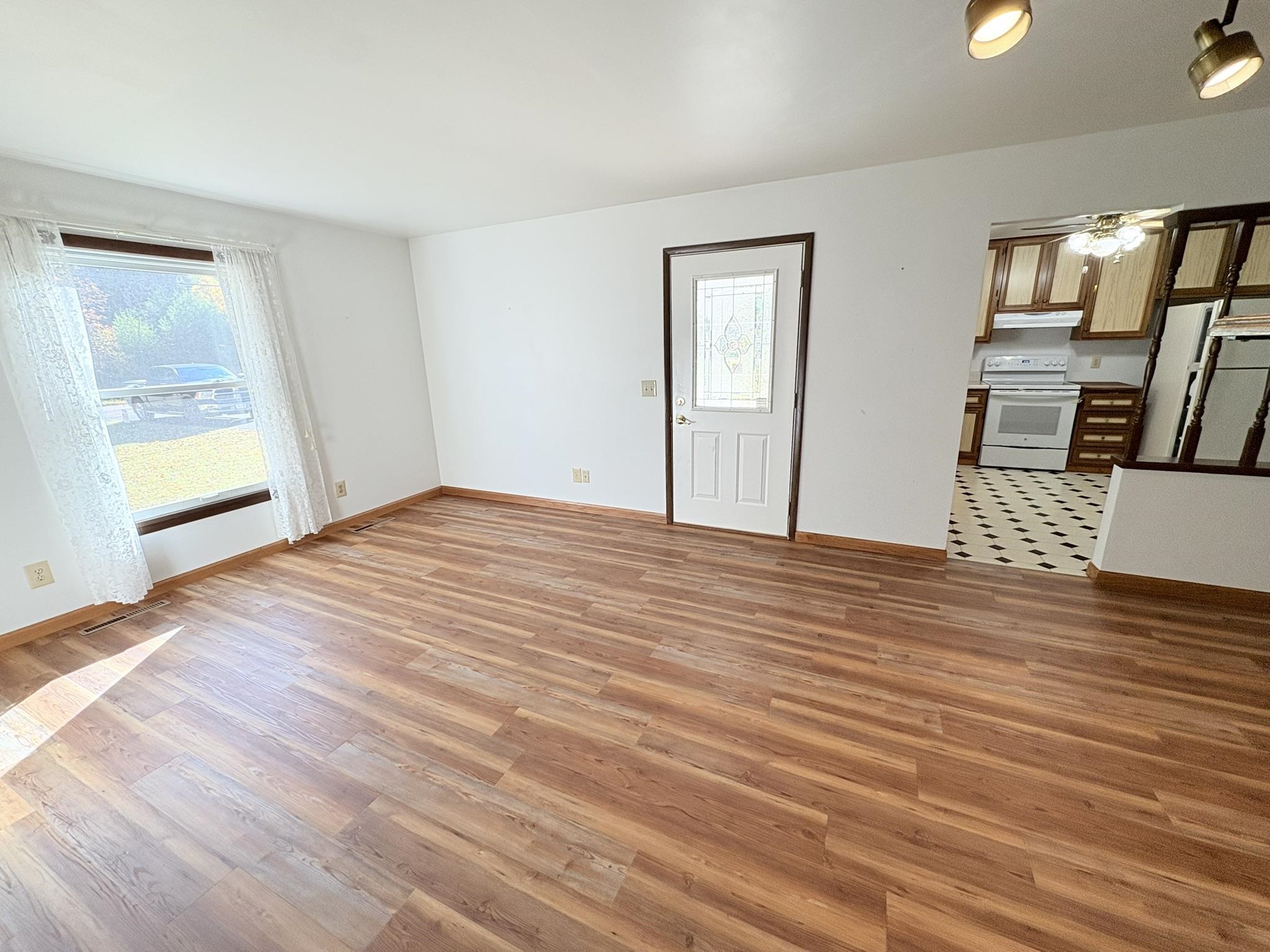 2633 SWIGGUM LANE, Nekoosa, Wisconsin 54457, 3 Bedrooms Bedrooms, ,1 BathroomBathrooms,Residential,For Sale,2633 SWIGGUM LANE,22505056