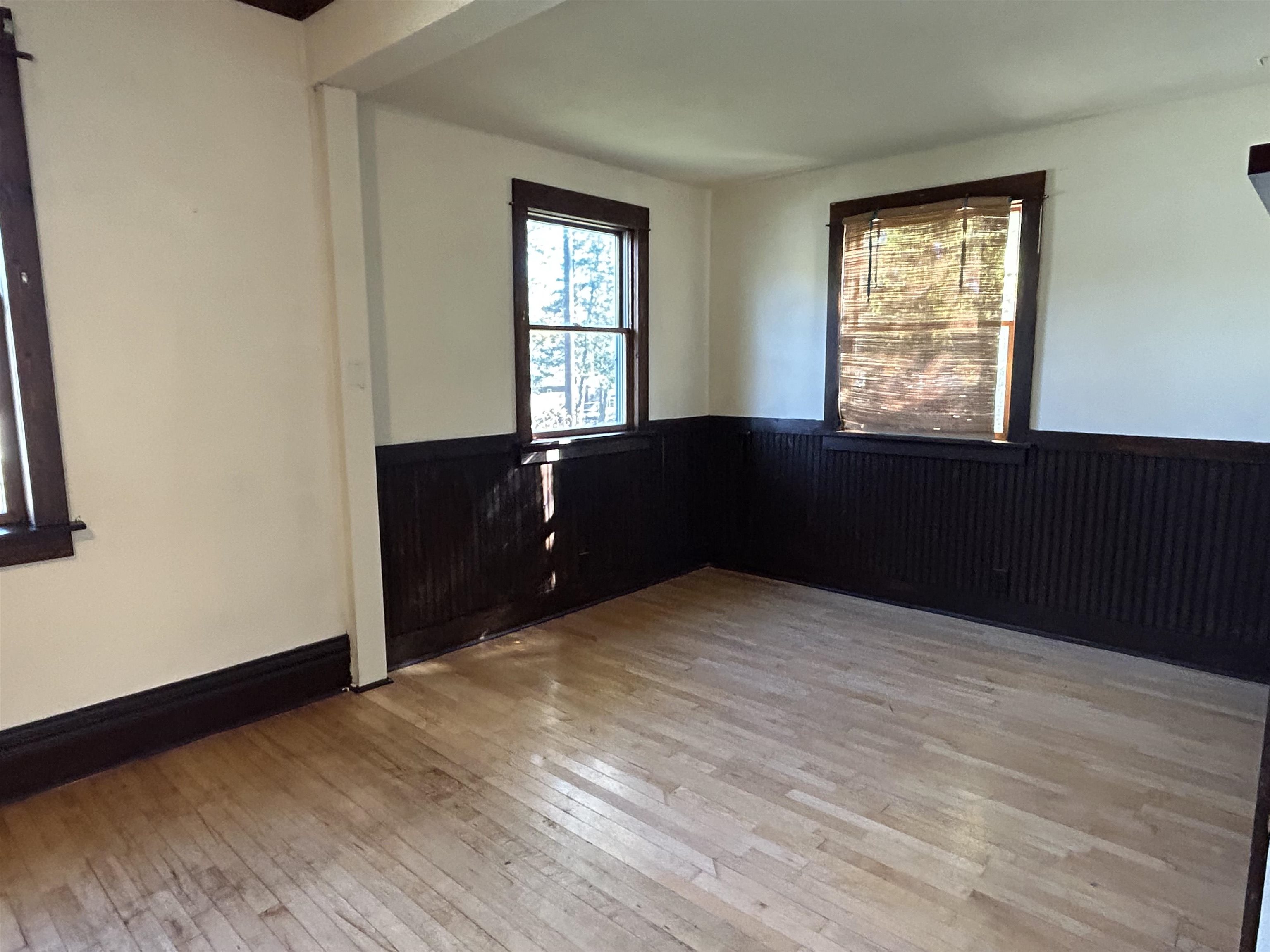 108 HINMAN AVENUE, Marshfield, Wisconsin 54449, 3 Bedrooms Bedrooms, ,1 BathroomBathrooms,Residential,For Sale,108 HINMAN AVENUE,22505069