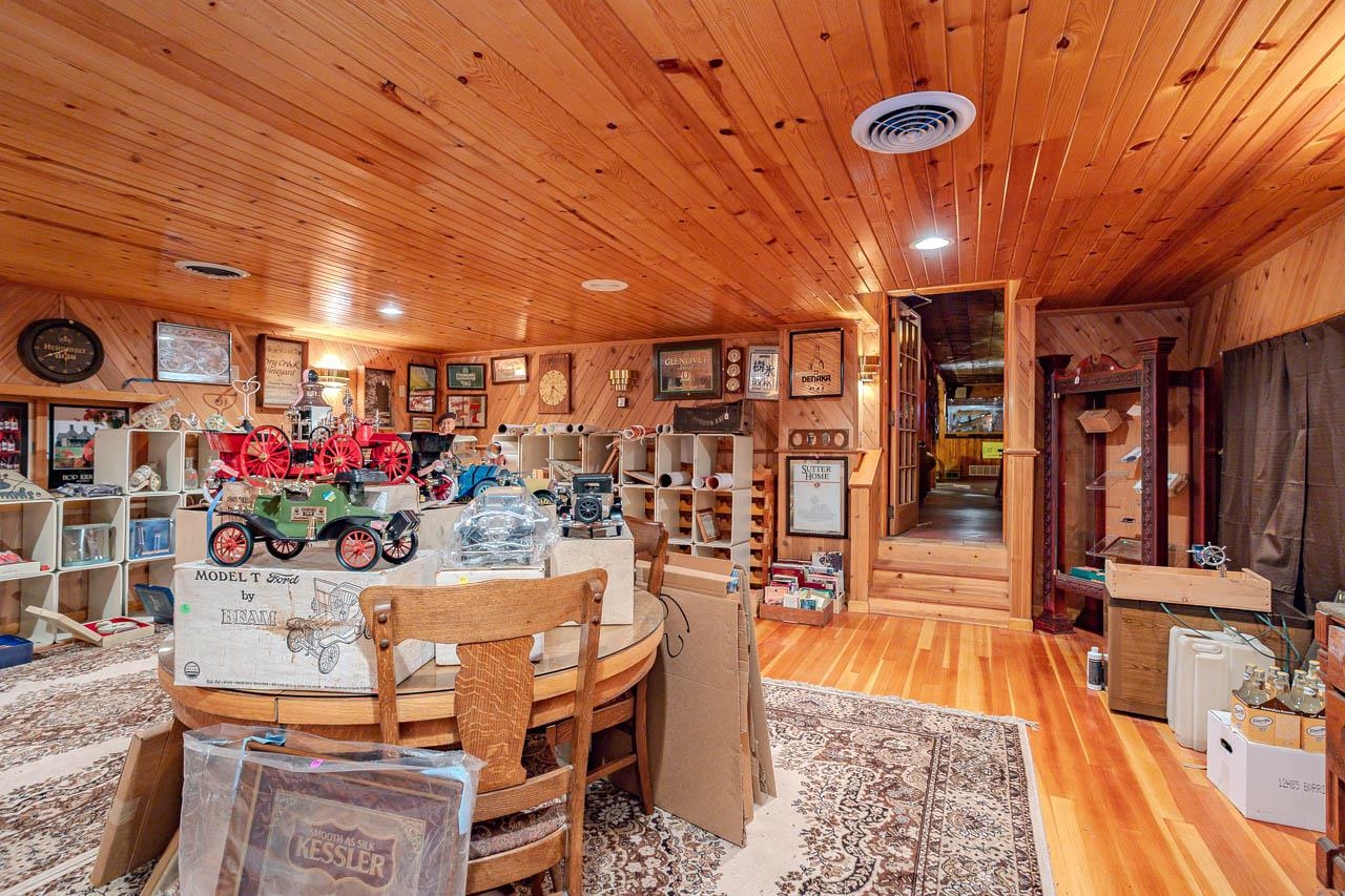 3901 N 6TH STREET, Wausau, Wisconsin 54403, ,Commercial/industrial,For Sale,3901 N 6TH STREET,22505117