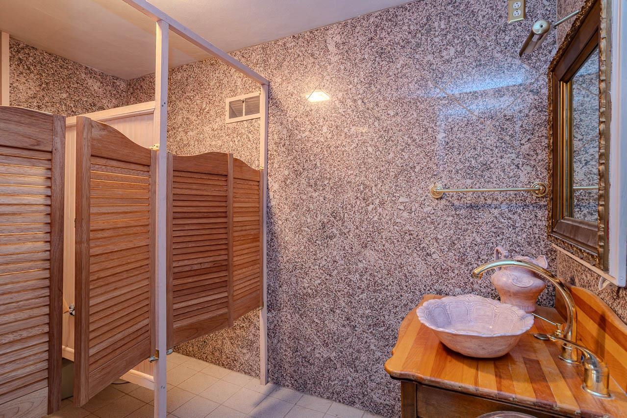 3901 N 6TH STREET, Wausau, Wisconsin 54403, ,Commercial/industrial,For Sale,3901 N 6TH STREET,22505117