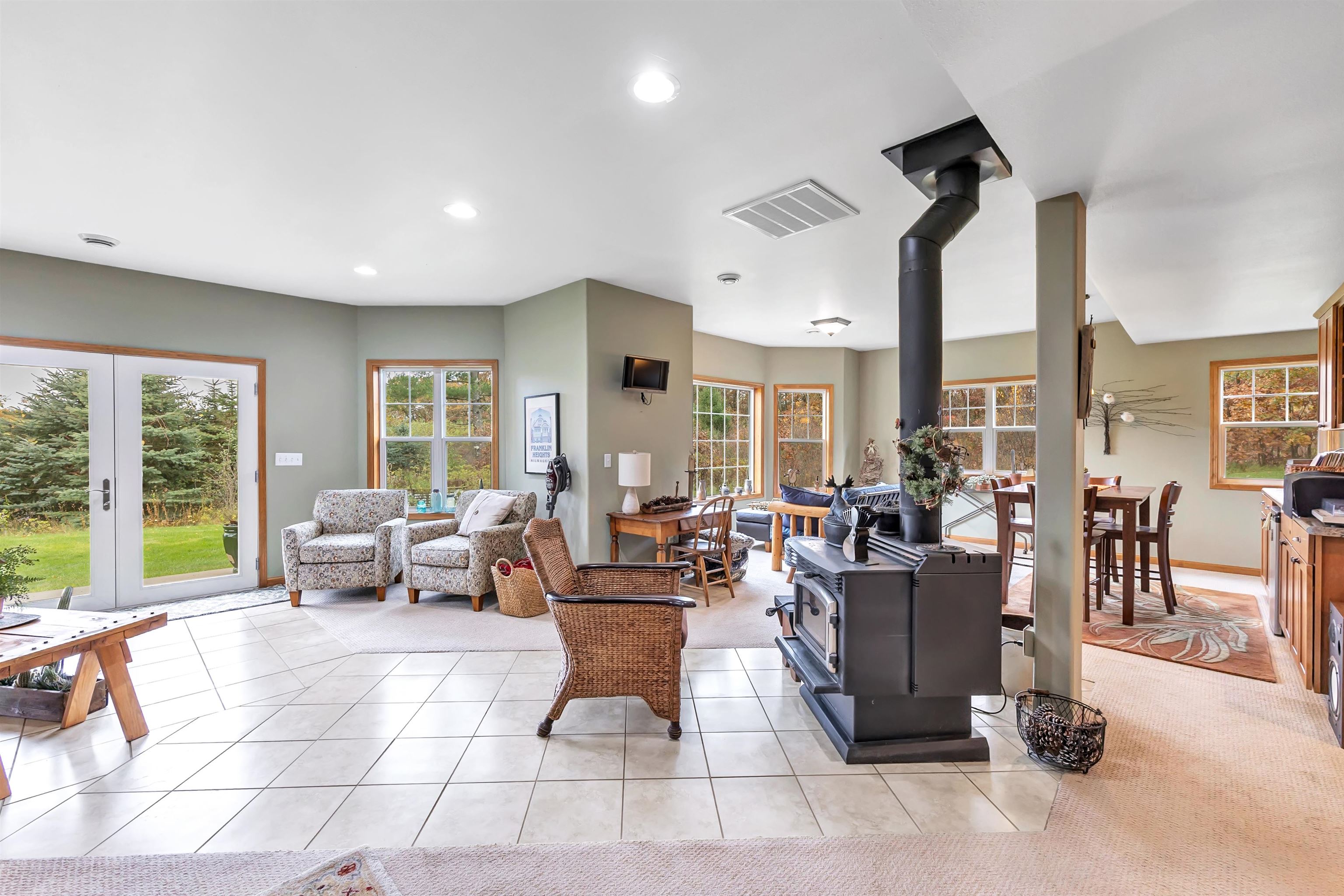 4006 ELKINS ROAD, Amherst, Wisconsin 54406, 4 Bedrooms Bedrooms, ,3 BathroomsBathrooms,Residential,For Sale,4006 ELKINS ROAD,22505122