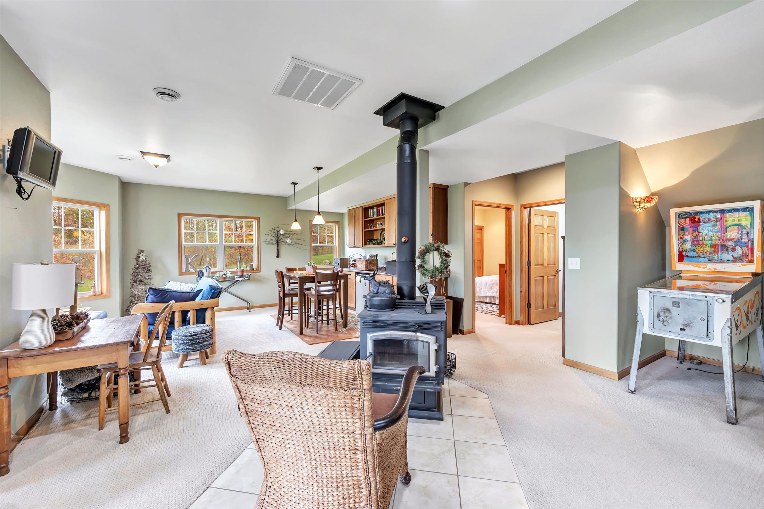 4006 ELKINS ROAD, Amherst, Wisconsin 54406, 4 Bedrooms Bedrooms, ,3 BathroomsBathrooms,Residential,For Sale,4006 ELKINS ROAD,22505122