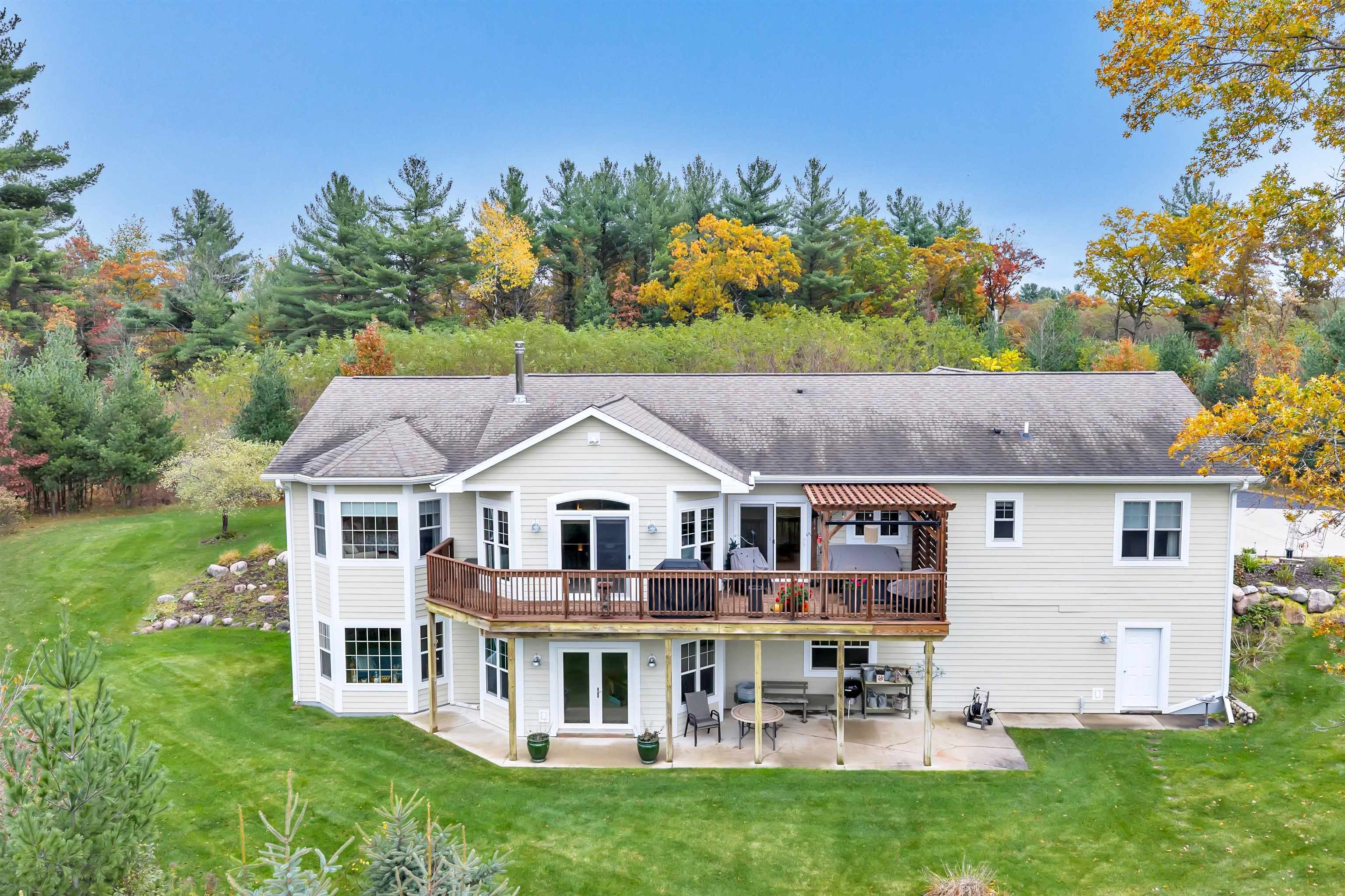 4006 ELKINS ROAD, Amherst, Wisconsin 54406, 4 Bedrooms Bedrooms, ,3 BathroomsBathrooms,Residential,For Sale,4006 ELKINS ROAD,22505122