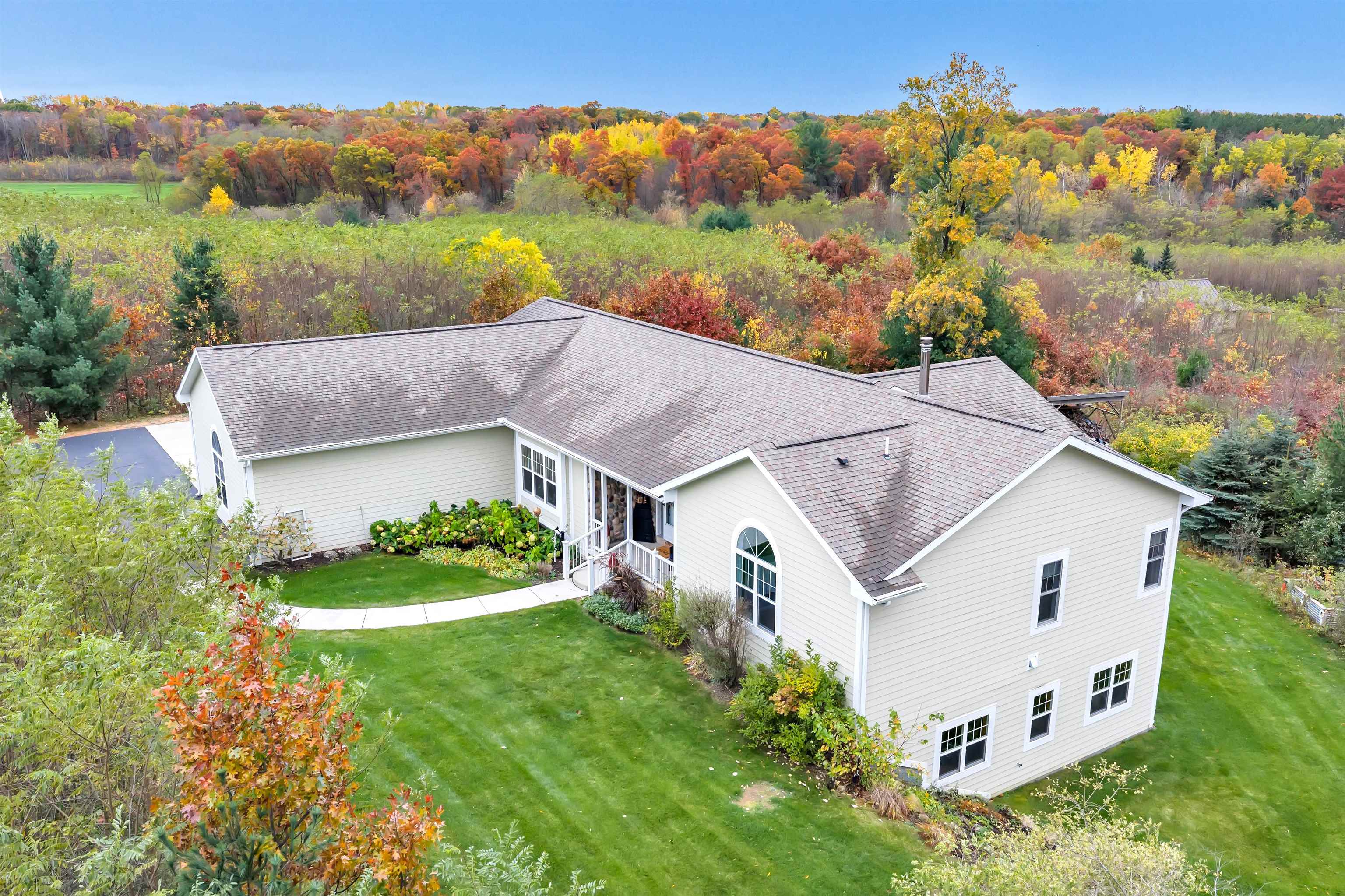 4006 ELKINS ROAD, Amherst, Wisconsin 54406, 4 Bedrooms Bedrooms, ,3 BathroomsBathrooms,Residential,For Sale,4006 ELKINS ROAD,22505122