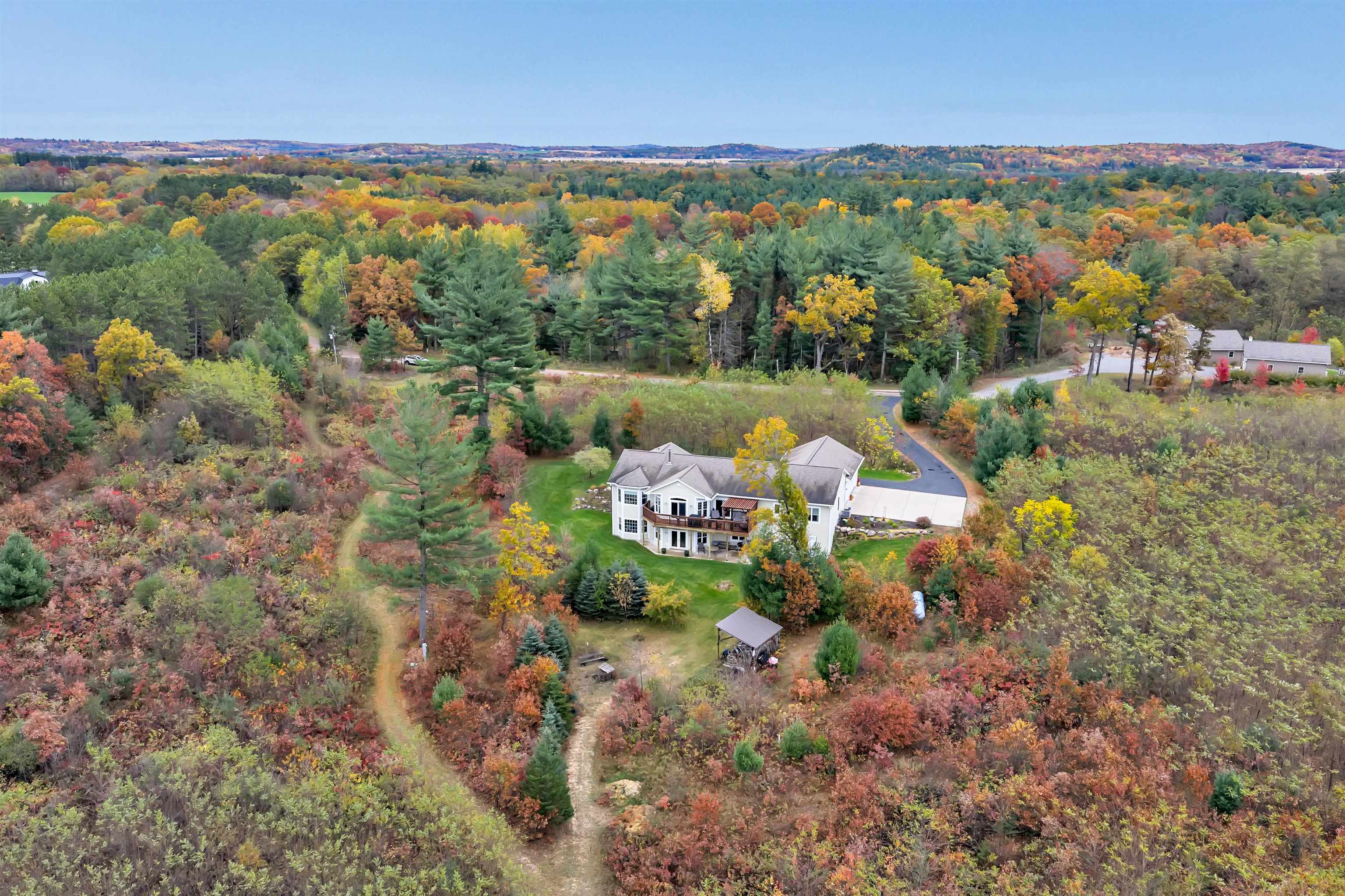 4006 ELKINS ROAD, Amherst, Wisconsin 54406, 4 Bedrooms Bedrooms, ,3 BathroomsBathrooms,Residential,For Sale,4006 ELKINS ROAD,22505122