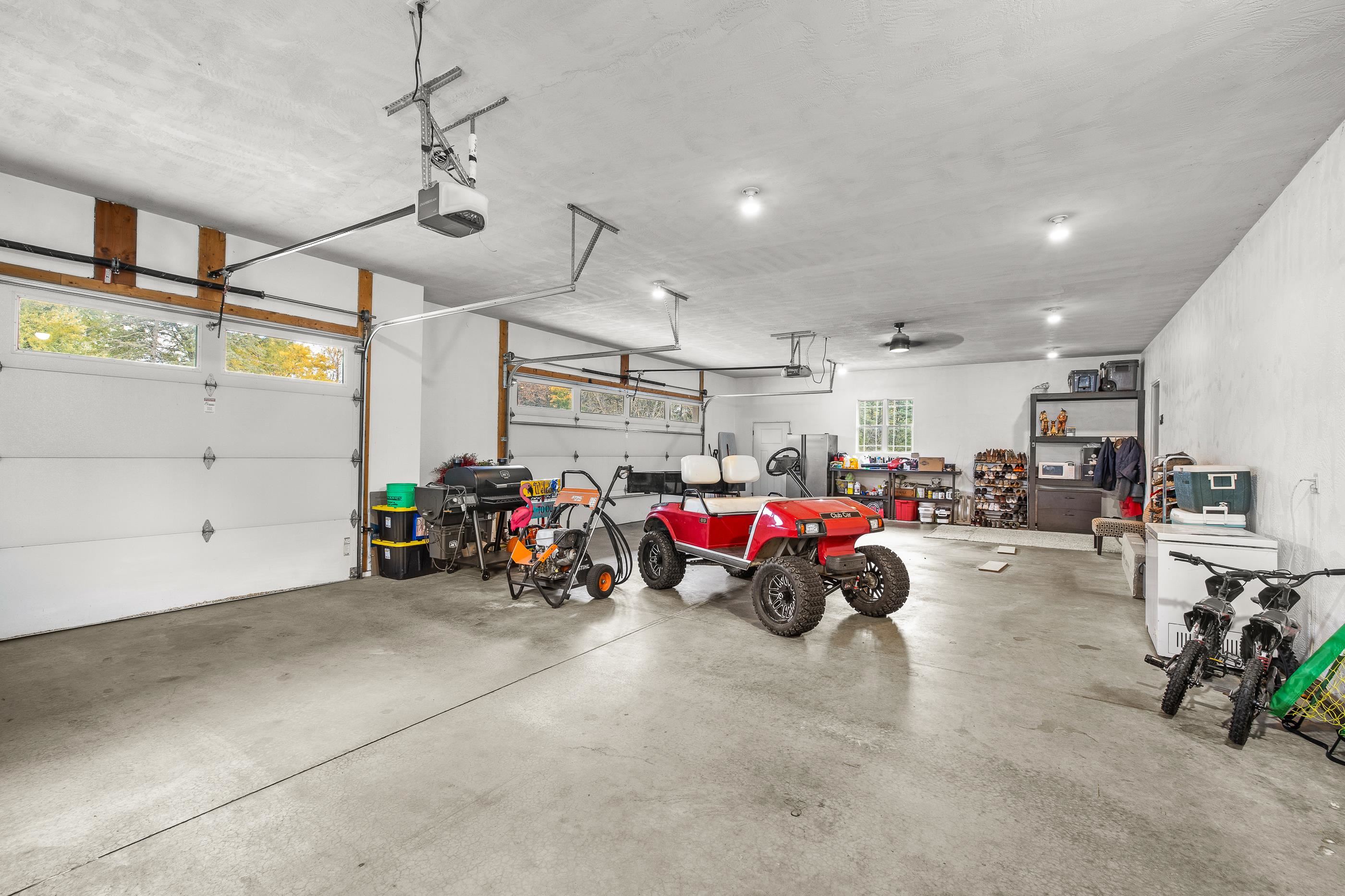 8261 ROLLING HILLS ROAD, Custer, Wisconsin 54423, 5 Bedrooms Bedrooms, ,3 BathroomsBathrooms,Residential,For Sale,8261 ROLLING HILLS ROAD,22505136