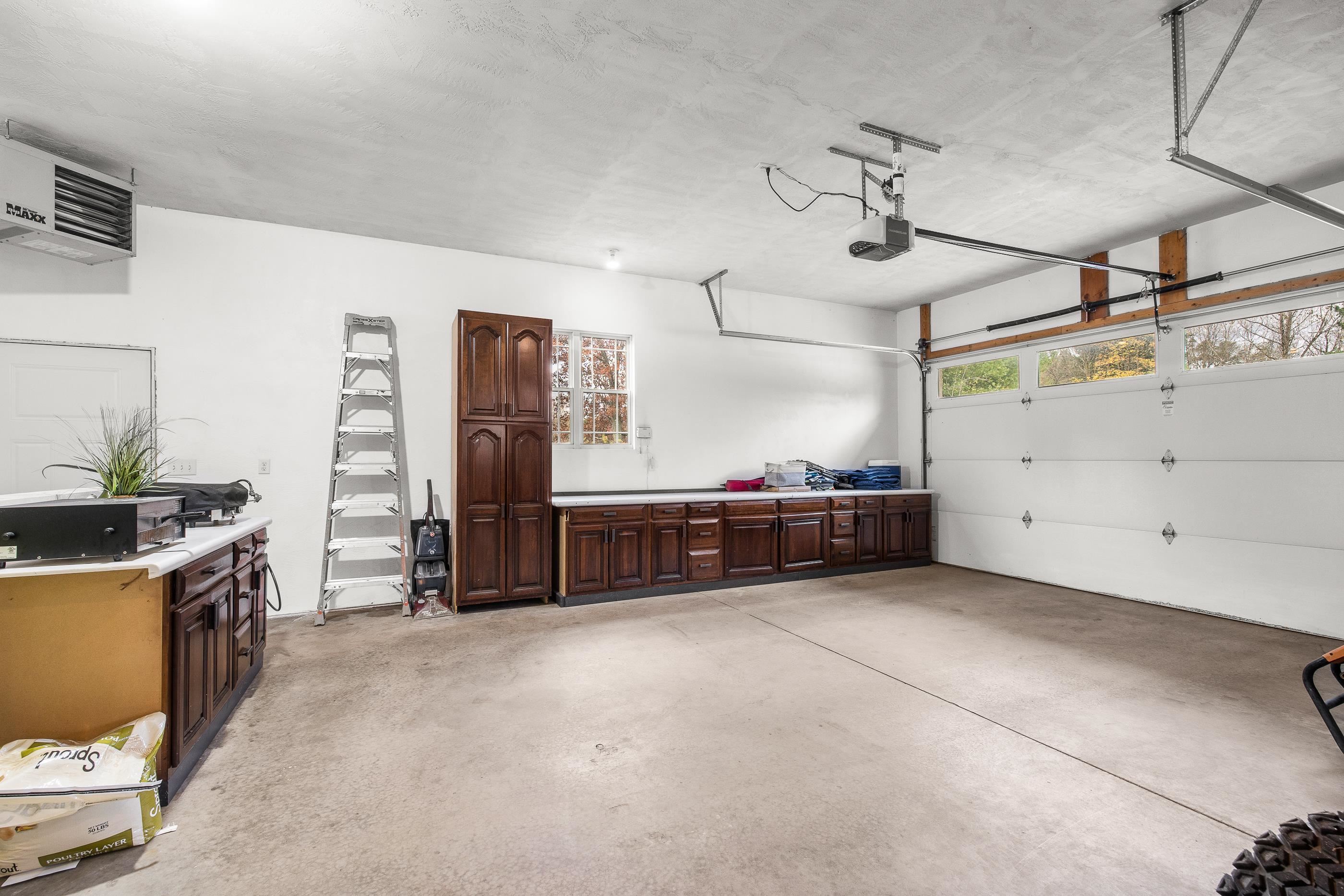 8261 ROLLING HILLS ROAD, Custer, Wisconsin 54423, 5 Bedrooms Bedrooms, ,3 BathroomsBathrooms,Residential,For Sale,8261 ROLLING HILLS ROAD,22505136