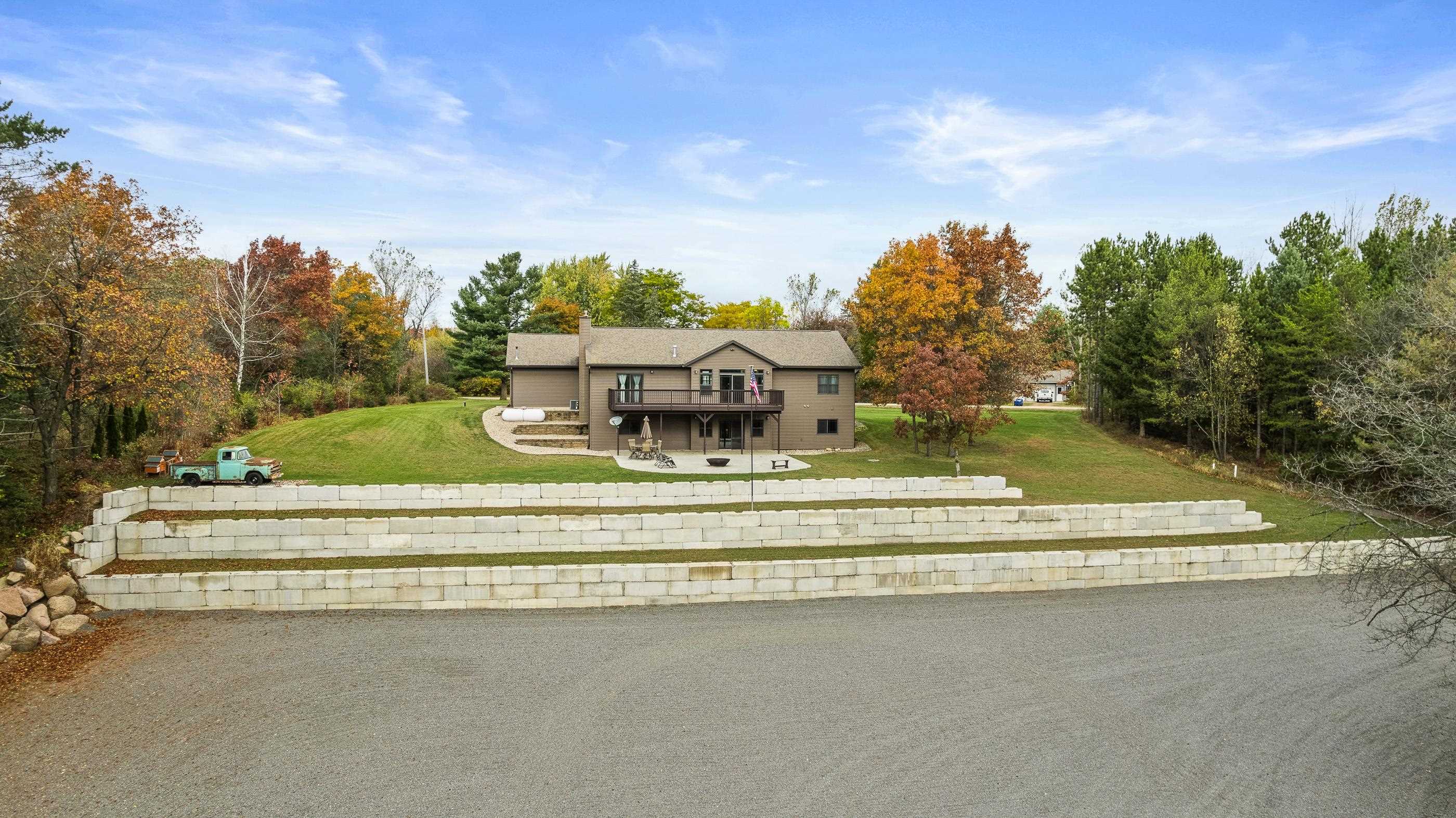 8261 ROLLING HILLS ROAD, Custer, Wisconsin 54423, 5 Bedrooms Bedrooms, ,3 BathroomsBathrooms,Residential,For Sale,8261 ROLLING HILLS ROAD,22505136