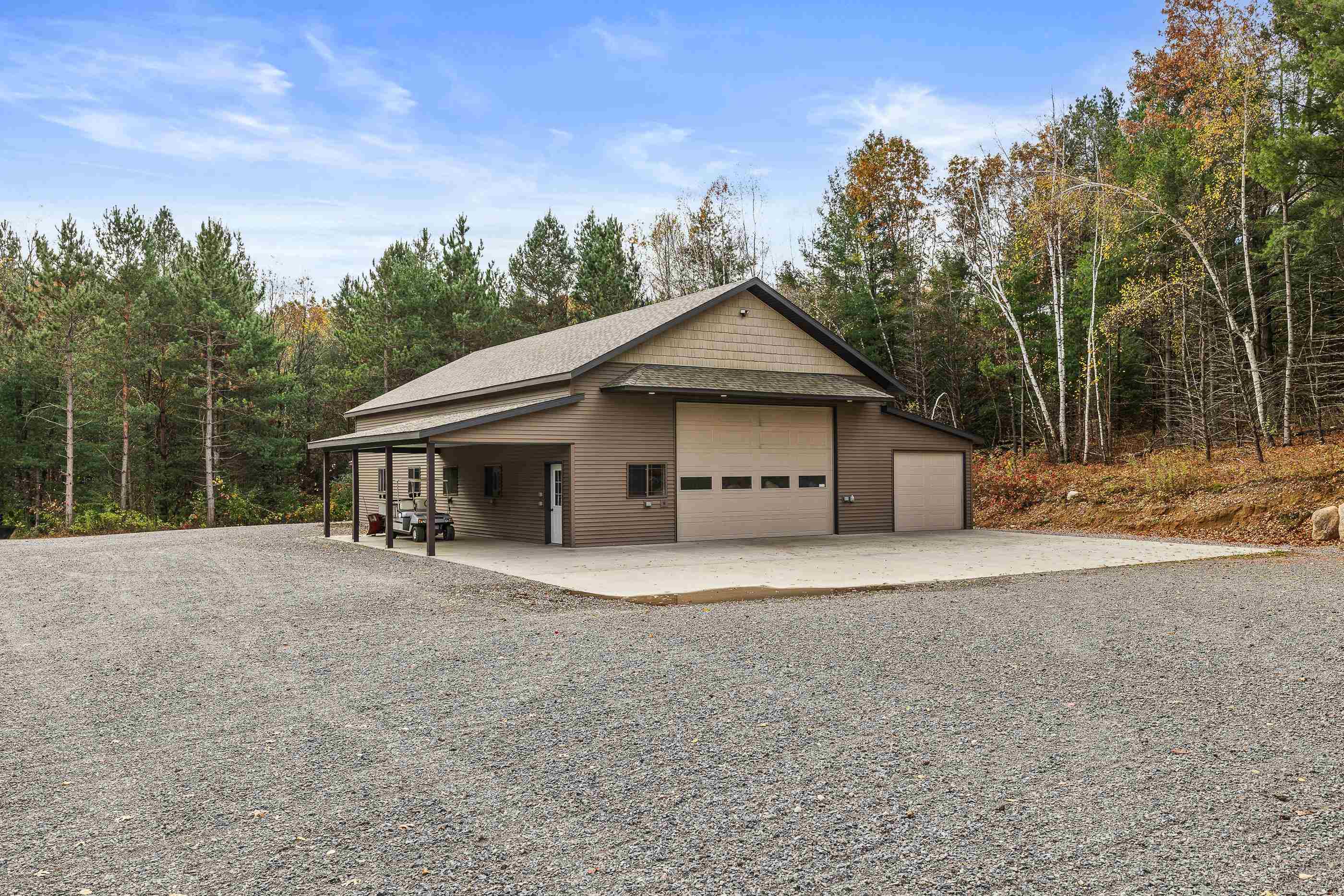 8261 ROLLING HILLS ROAD, Custer, Wisconsin 54423, 5 Bedrooms Bedrooms, ,3 BathroomsBathrooms,Residential,For Sale,8261 ROLLING HILLS ROAD,22505136