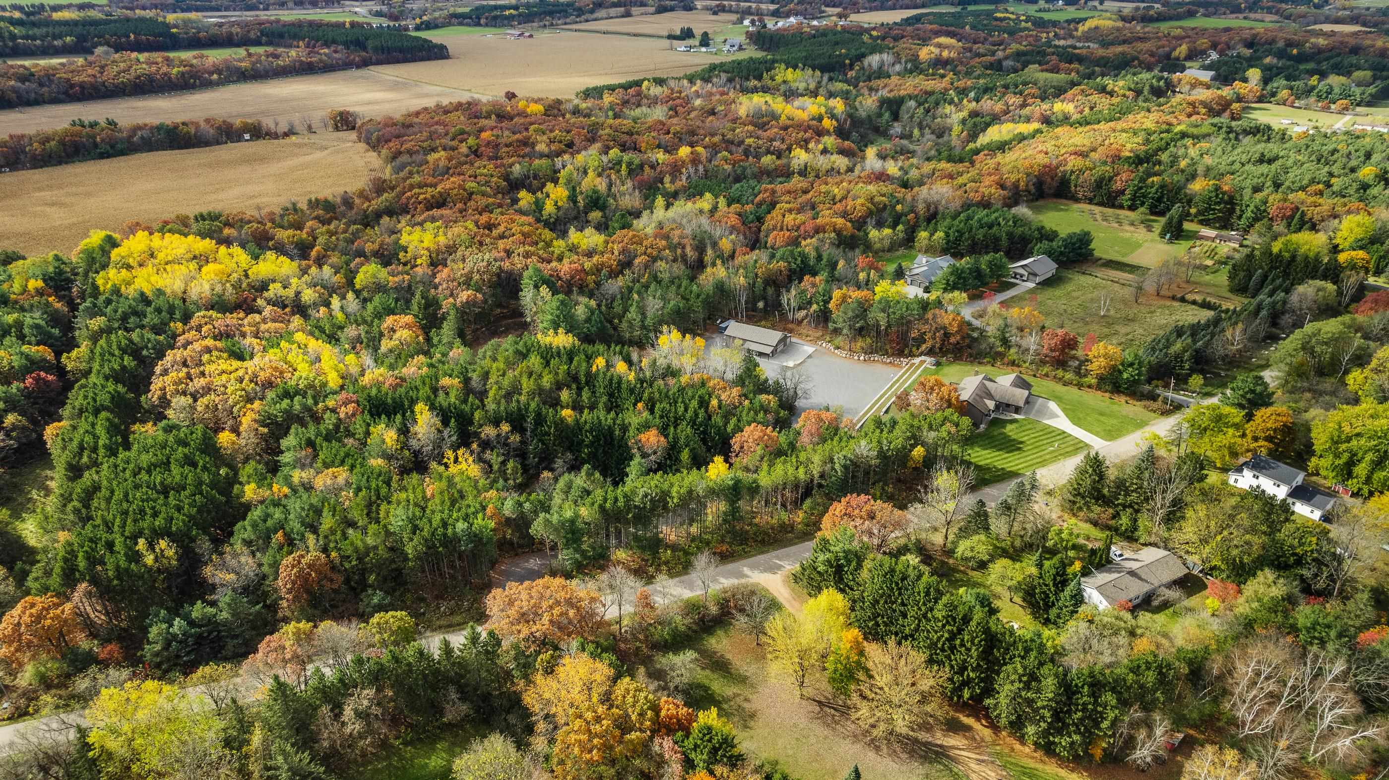 8261 ROLLING HILLS ROAD, Custer, Wisconsin 54423, 5 Bedrooms Bedrooms, ,3 BathroomsBathrooms,Residential,For Sale,8261 ROLLING HILLS ROAD,22505136