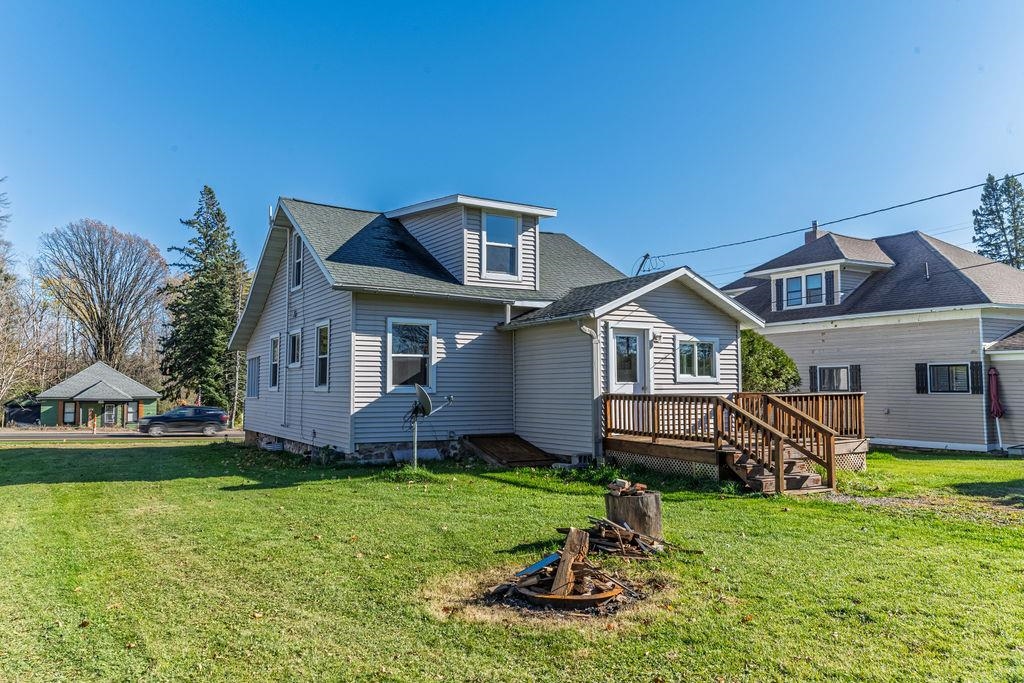 N11306 ANTIGO STREET, Elcho, Wisconsin 54428, 3 Bedrooms Bedrooms, ,1 BathroomBathrooms,Residential,For Sale,N11306 ANTIGO STREET,22505148