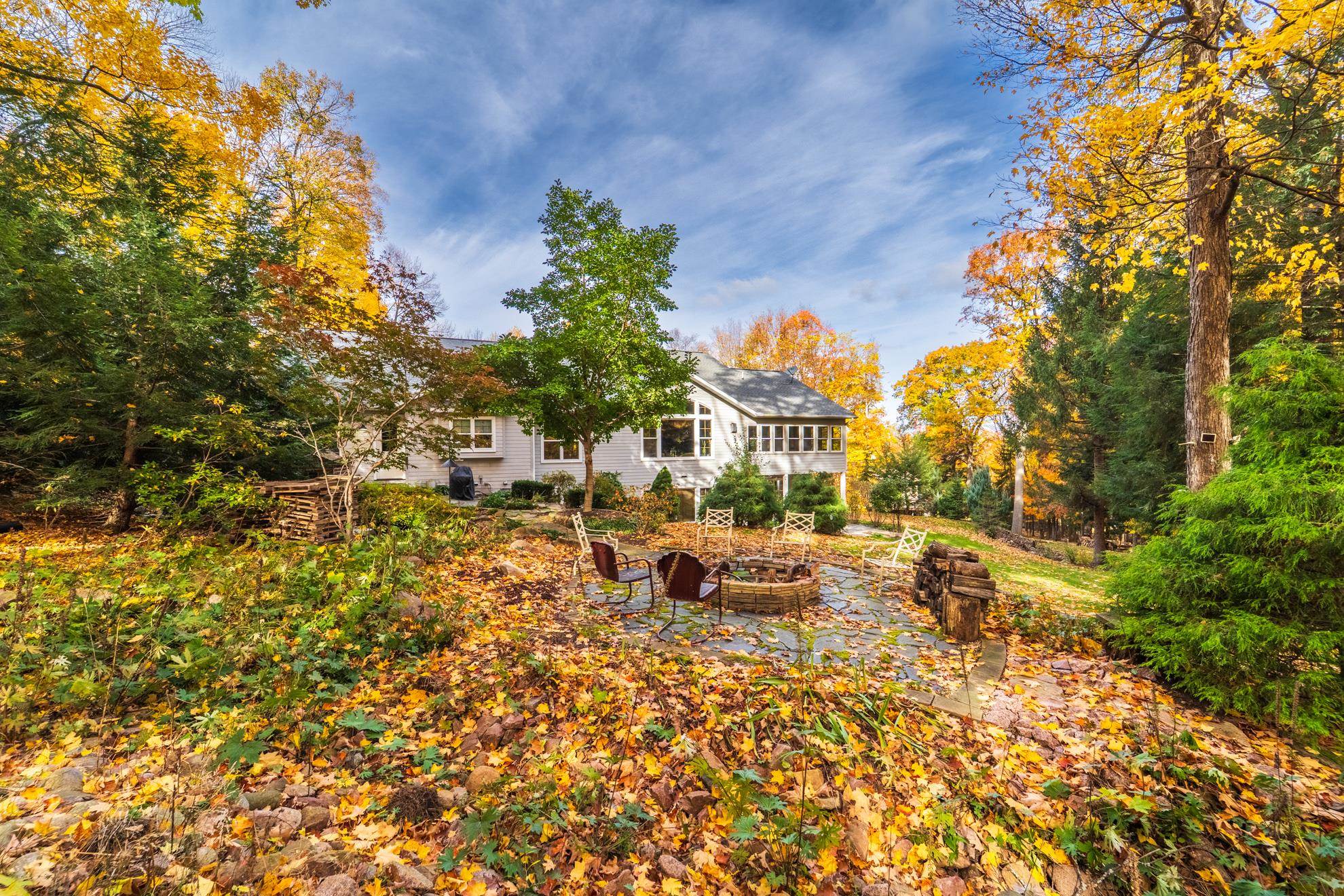 226944 BOULDER RIDGE CIRCLE, Wausau, Wisconsin 54401, 6 Bedrooms Bedrooms, ,5 BathroomsBathrooms,Residential,For Sale,226944 BOULDER RIDGE CIRCLE,22505155