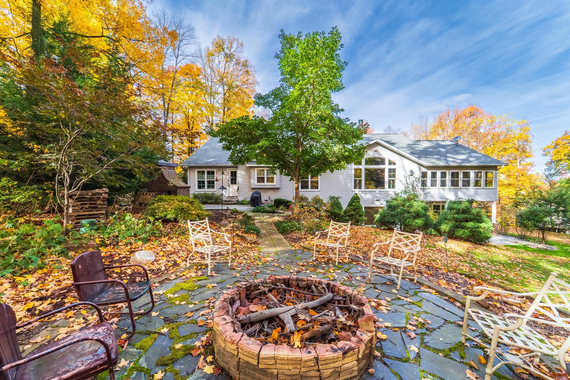 226944 BOULDER RIDGE CIRCLE, Wausau, Wisconsin 54401, 6 Bedrooms Bedrooms, ,5 BathroomsBathrooms,Residential,For Sale,226944 BOULDER RIDGE CIRCLE,22505155