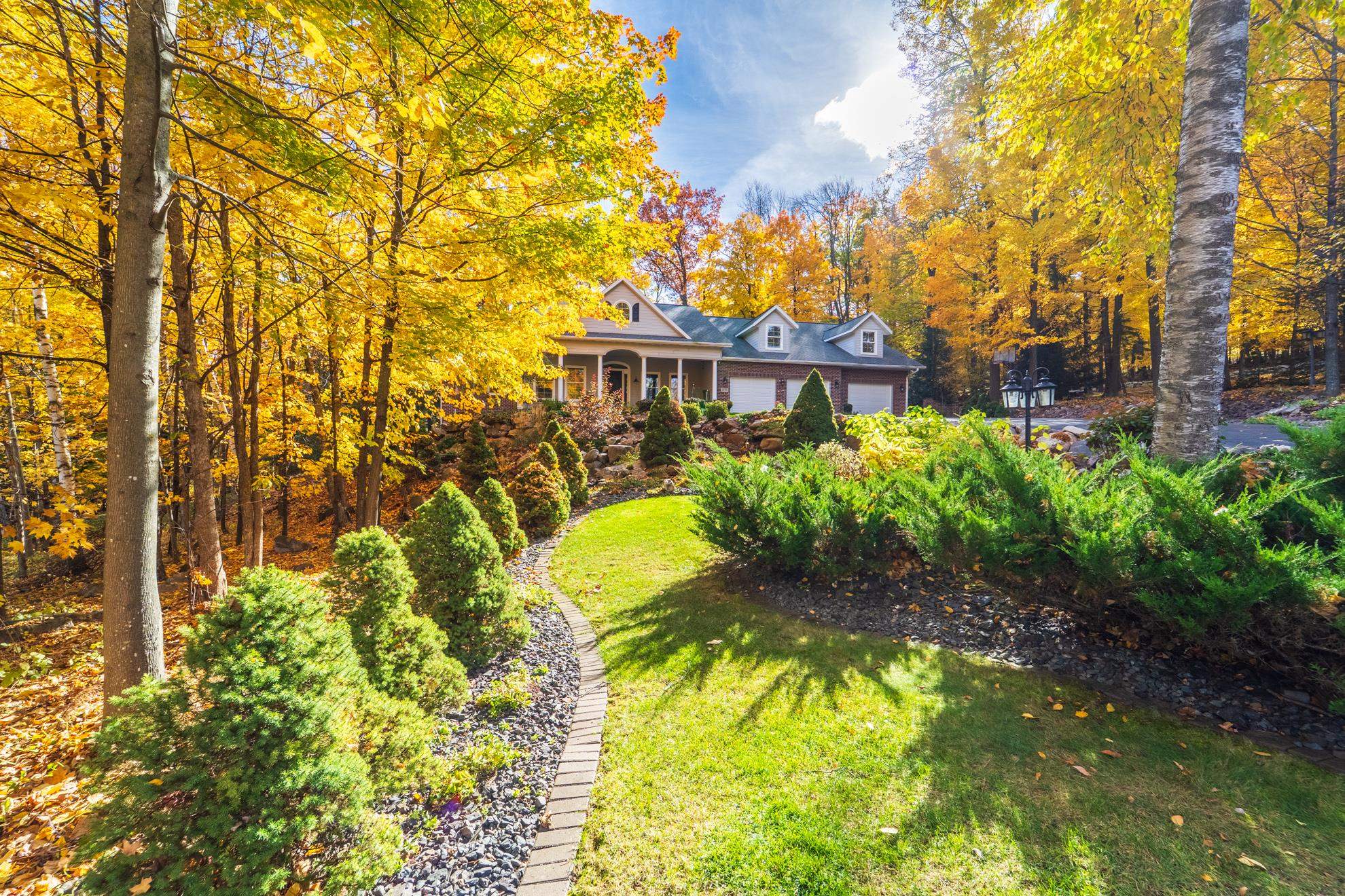 226944 BOULDER RIDGE CIRCLE, Wausau, Wisconsin 54401, 6 Bedrooms Bedrooms, ,5 BathroomsBathrooms,Residential,For Sale,226944 BOULDER RIDGE CIRCLE,22505155