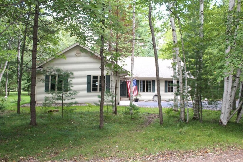 9916 RIDGEWAY COURT, Minocqua, Wisconsin 54548, 3 Bedrooms Bedrooms, ,2 BathroomsBathrooms,Residential,For Sale,9916 RIDGEWAY COURT,22505220