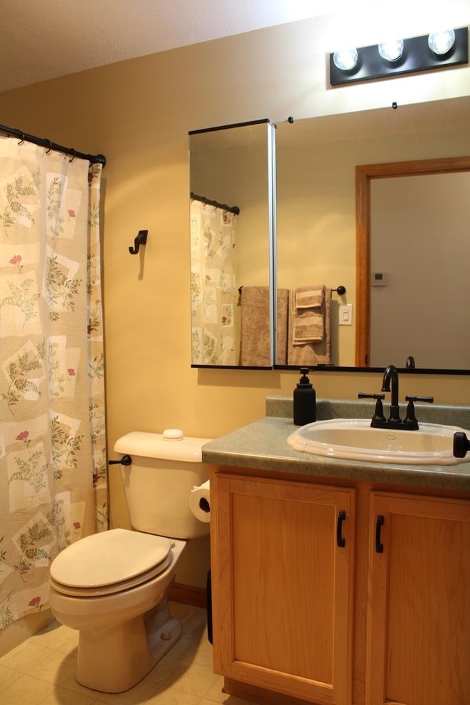 9916 RIDGEWAY COURT, Minocqua, Wisconsin 54548, 3 Bedrooms Bedrooms, ,2 BathroomsBathrooms,Residential,For Sale,9916 RIDGEWAY COURT,22505220