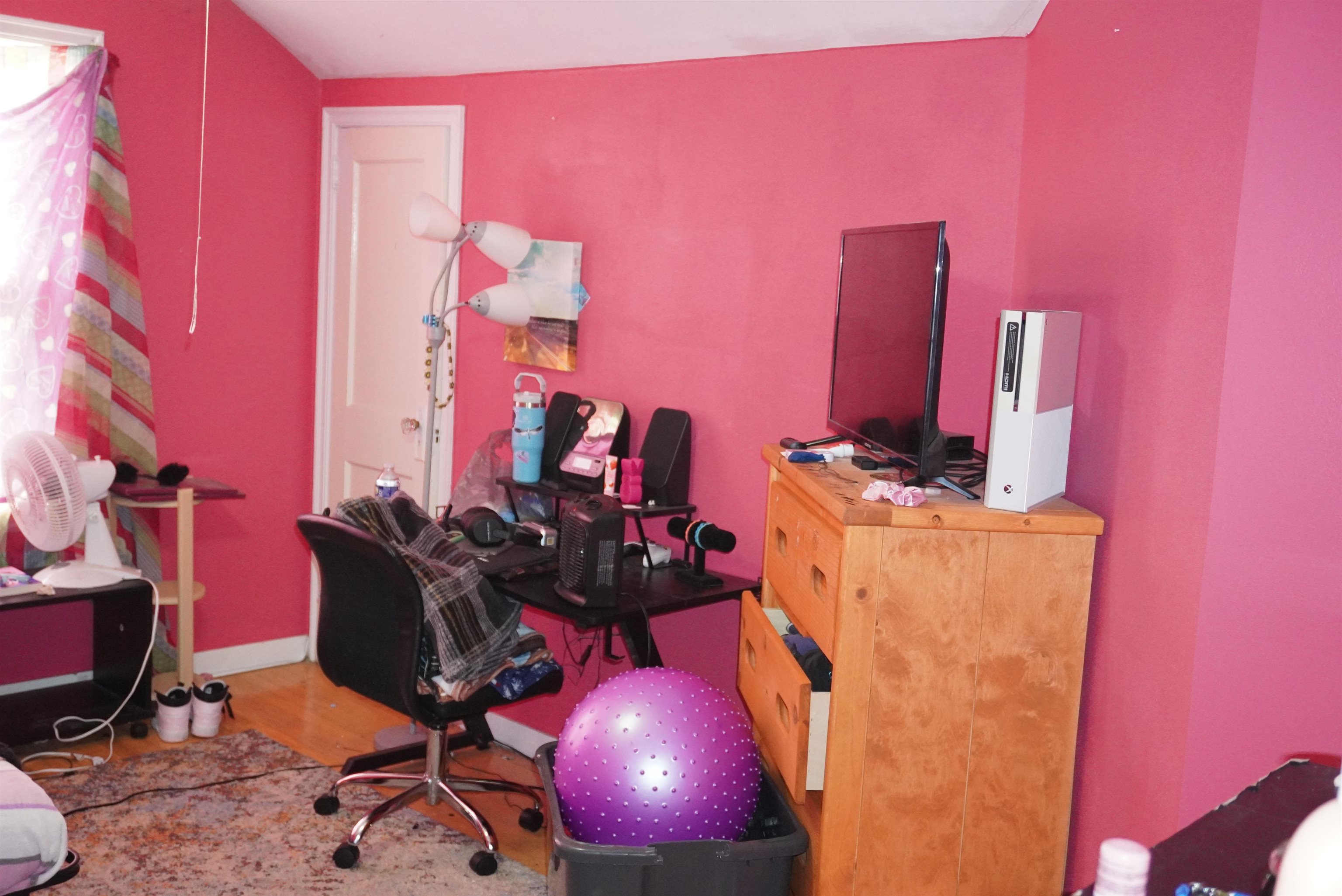 2000 E MAIN STREET, Merrill, Wisconsin 54452, 3 Bedrooms Bedrooms, ,1 BathroomBathrooms,Residential,For Sale,2000 E MAIN STREET,22505226