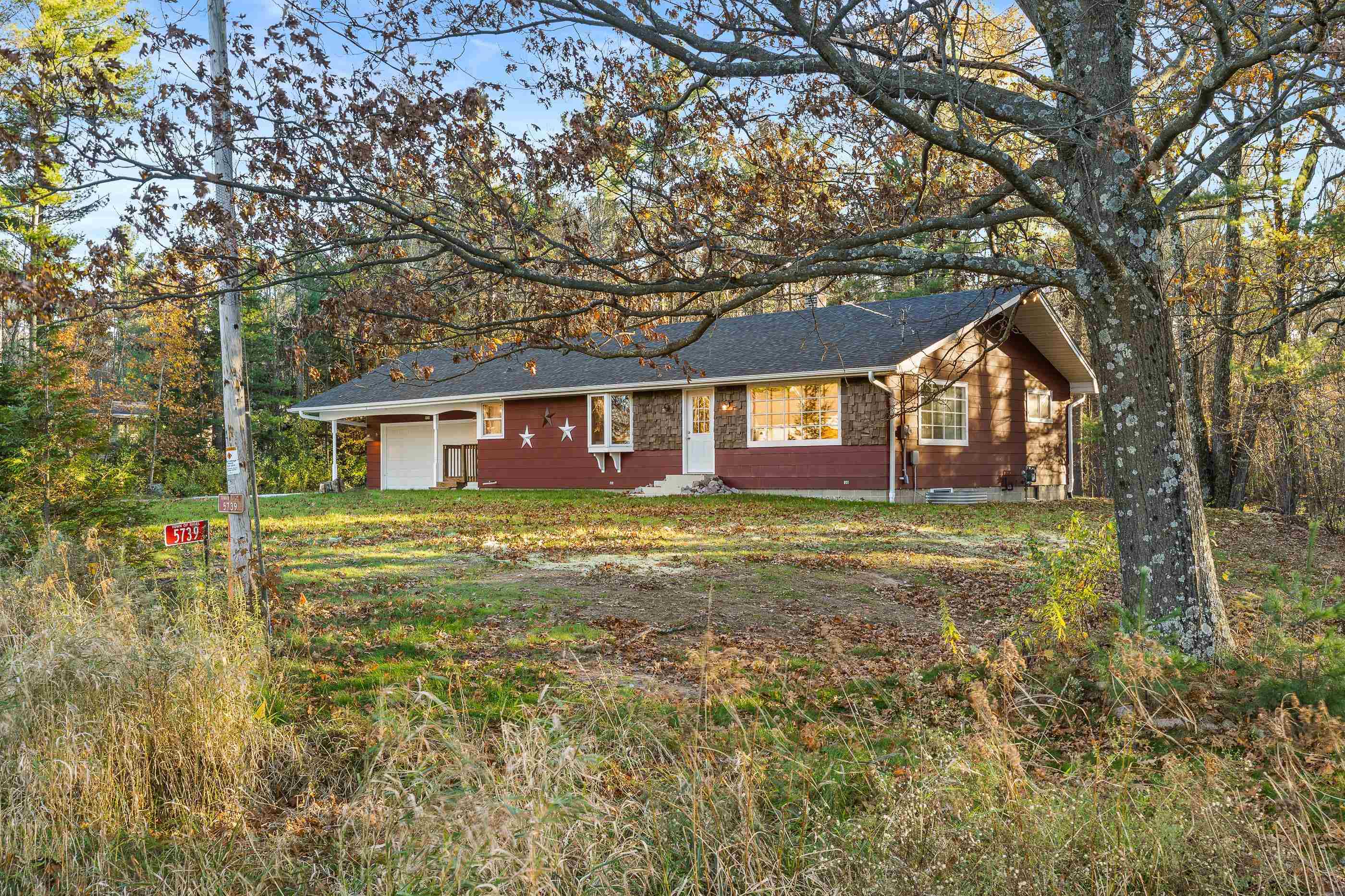 5739 COUNTY HIGHWAY F, Wisconsin Rapids, Wisconsin 54474, 2 Bedrooms Bedrooms, ,1 BathroomBathrooms,Residential,For Sale,5739 COUNTY HIGHWAY F,22505229