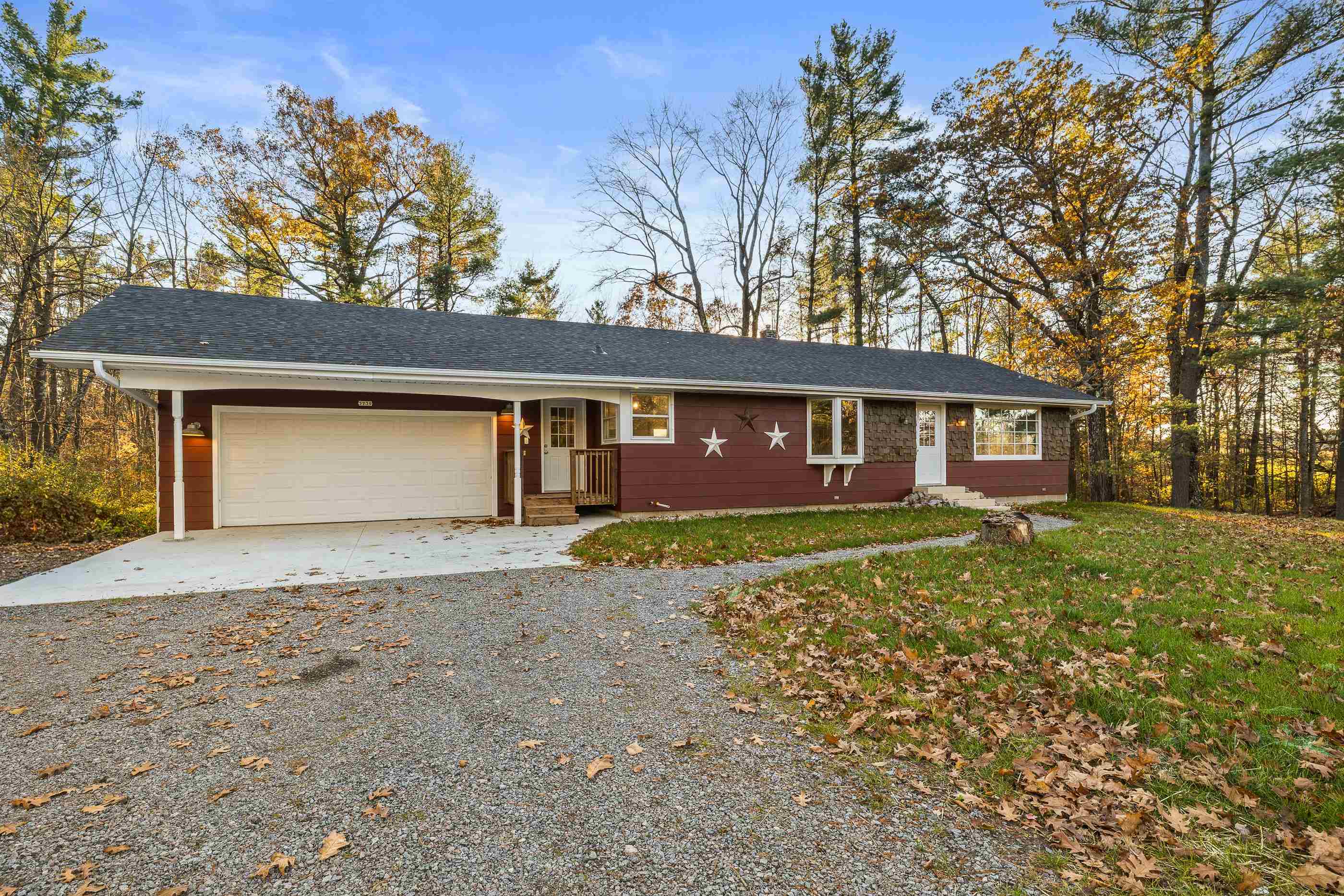 5739 COUNTY HIGHWAY F, Wisconsin Rapids, Wisconsin 54474, 2 Bedrooms Bedrooms, ,1 BathroomBathrooms,Residential,For Sale,5739 COUNTY HIGHWAY F,22505229