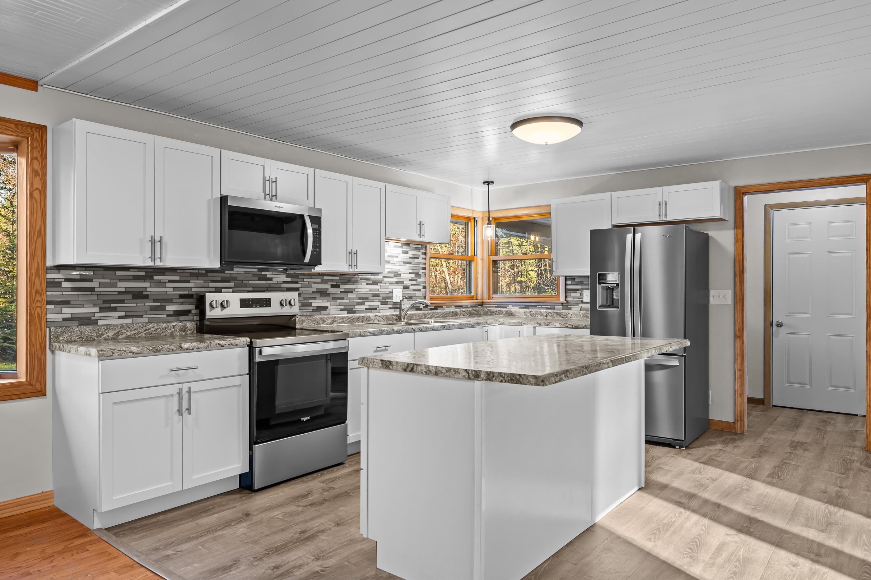 5739 COUNTY HIGHWAY F, Wisconsin Rapids, Wisconsin 54474, 2 Bedrooms Bedrooms, ,1 BathroomBathrooms,Residential,For Sale,5739 COUNTY HIGHWAY F,22505229