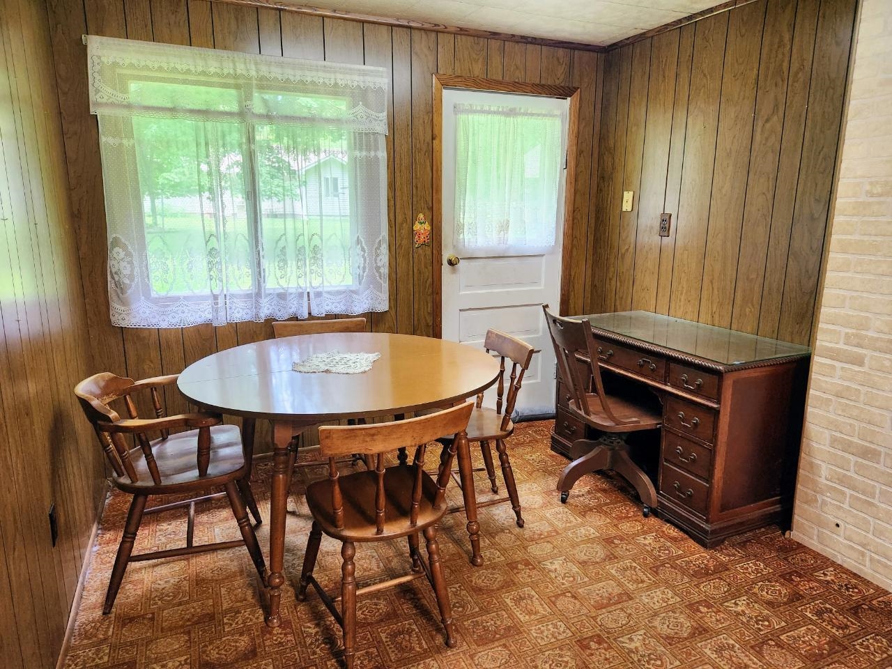 136 AVERY AVENUE, Park Falls, Wisconsin 54552, 1 Bedroom Bedrooms, ,1 BathroomBathrooms,Residential,For Sale,136 AVERY AVENUE,22505242